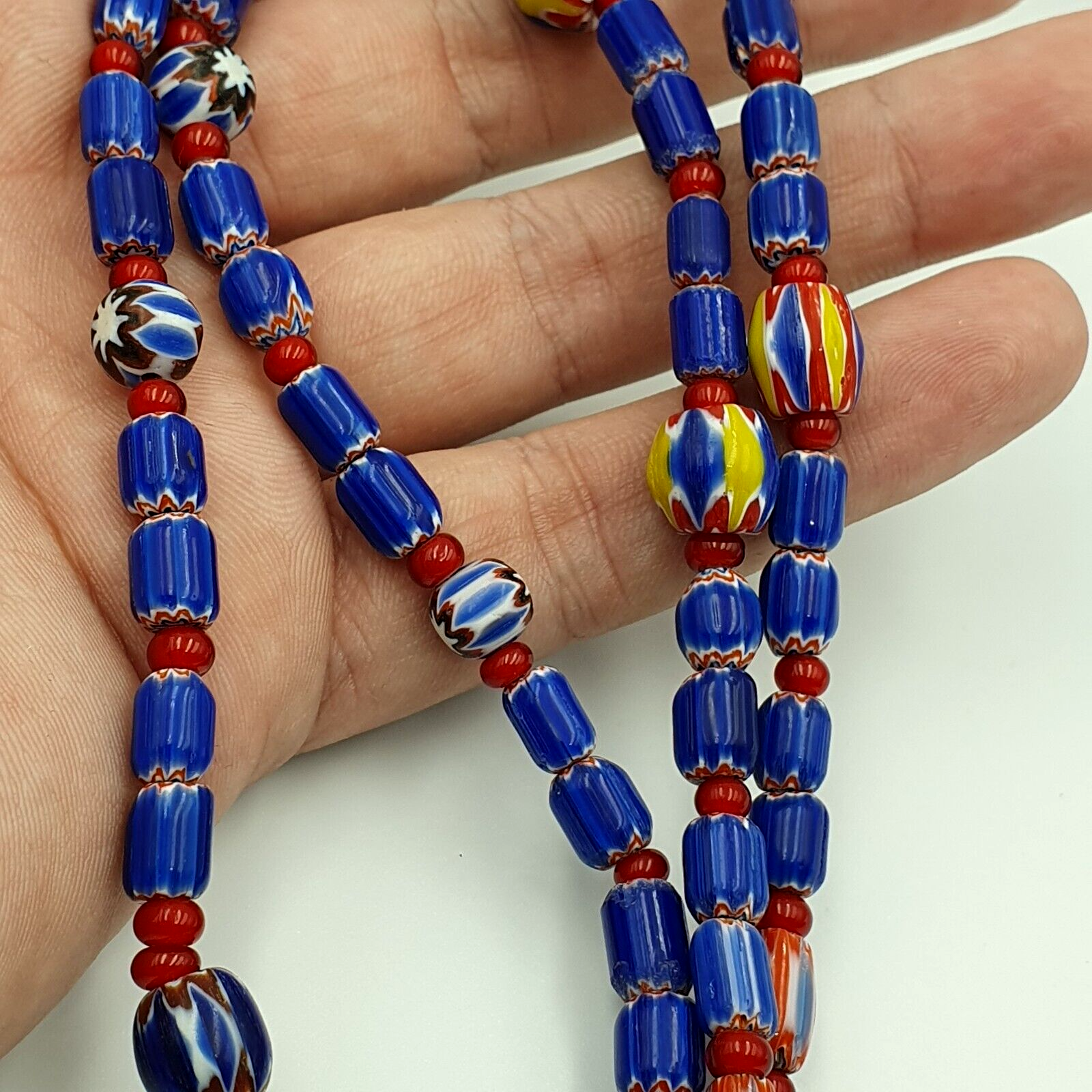 Vintage Chevron and White Heart Venetian Multilayers Glass Beads Necklace N-93