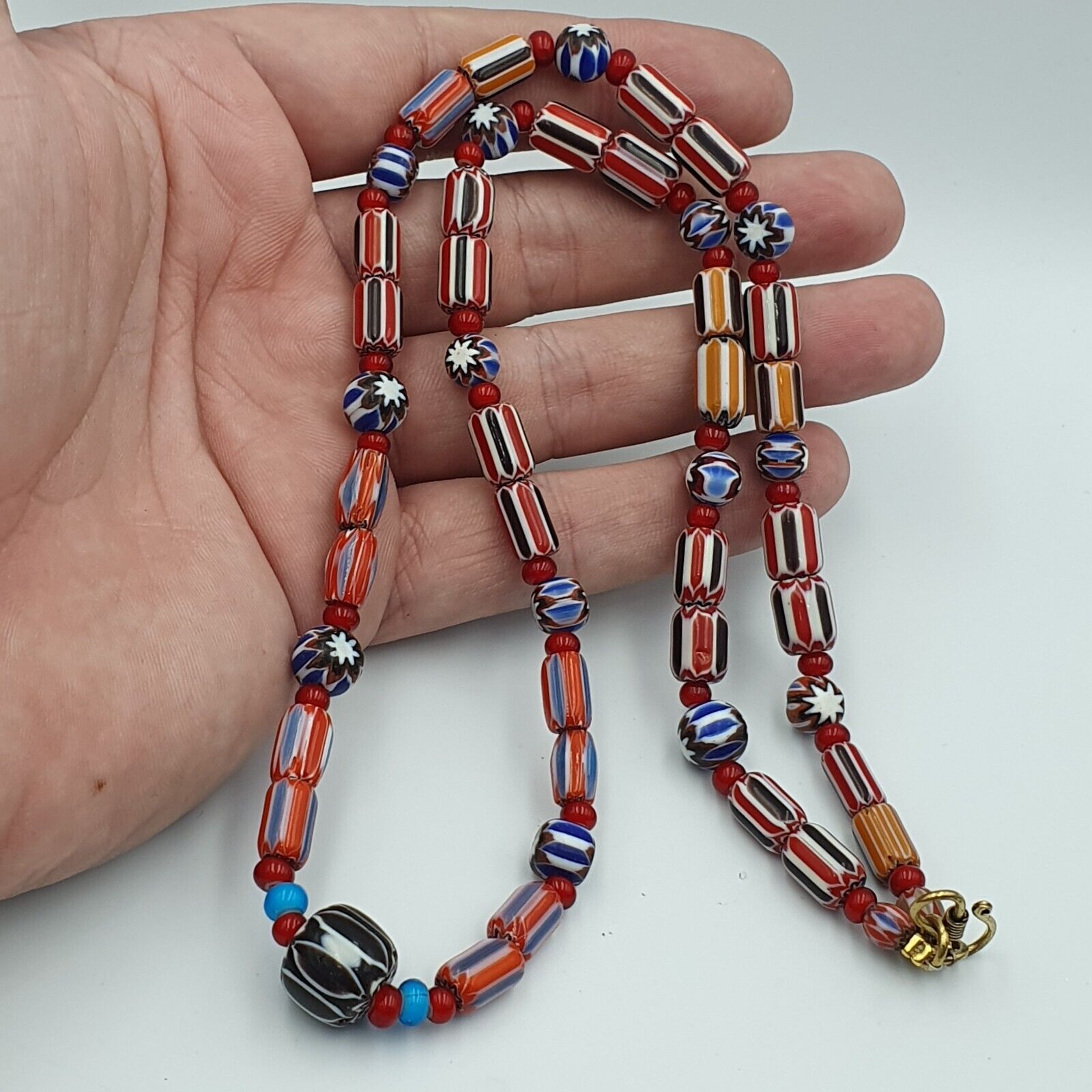 Vintage Chevron and White Heart Venetian Multilayers Glass Beads Necklace N-92