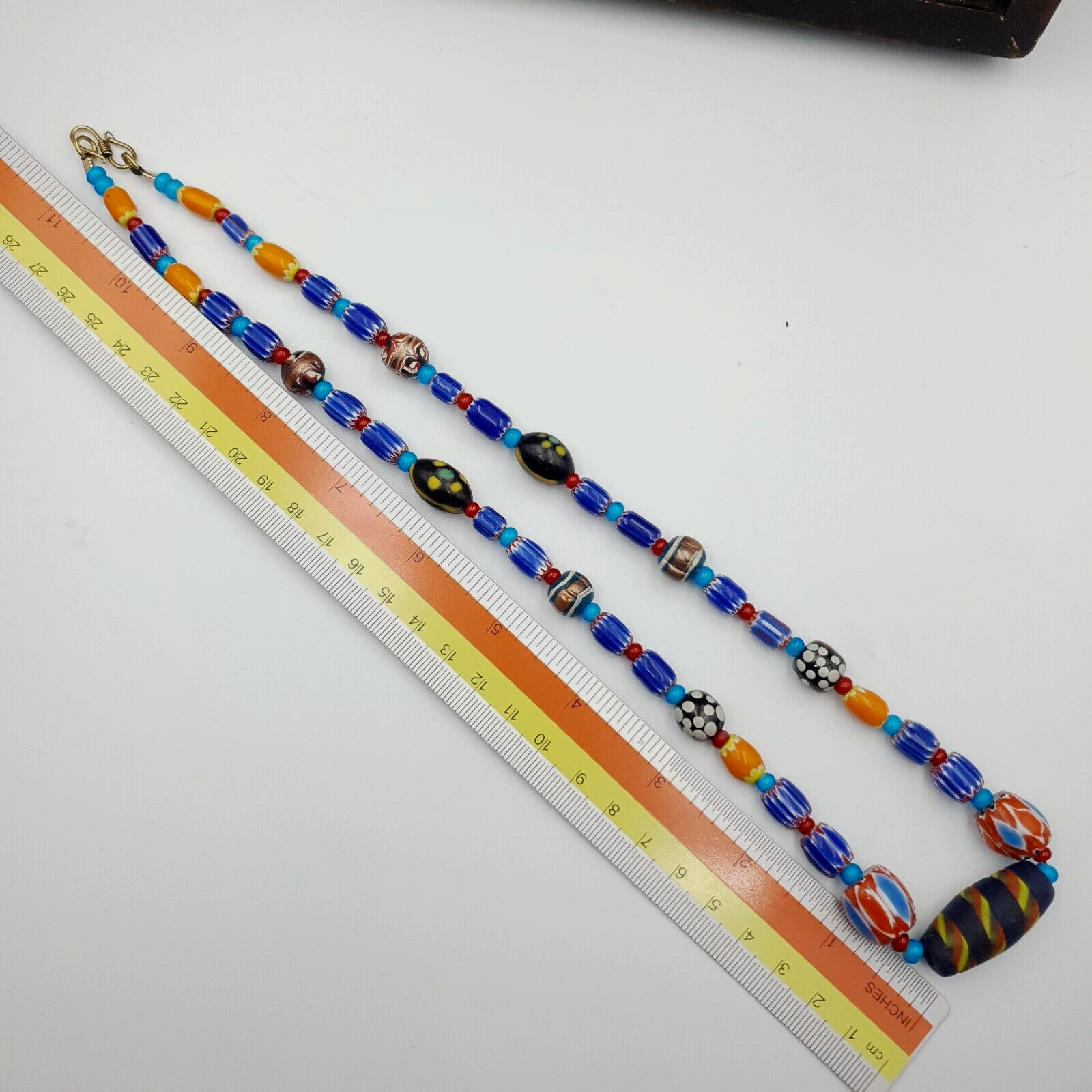 Antique white heart Venetian Style Blue Chevron Glass Beads necklace N9-7