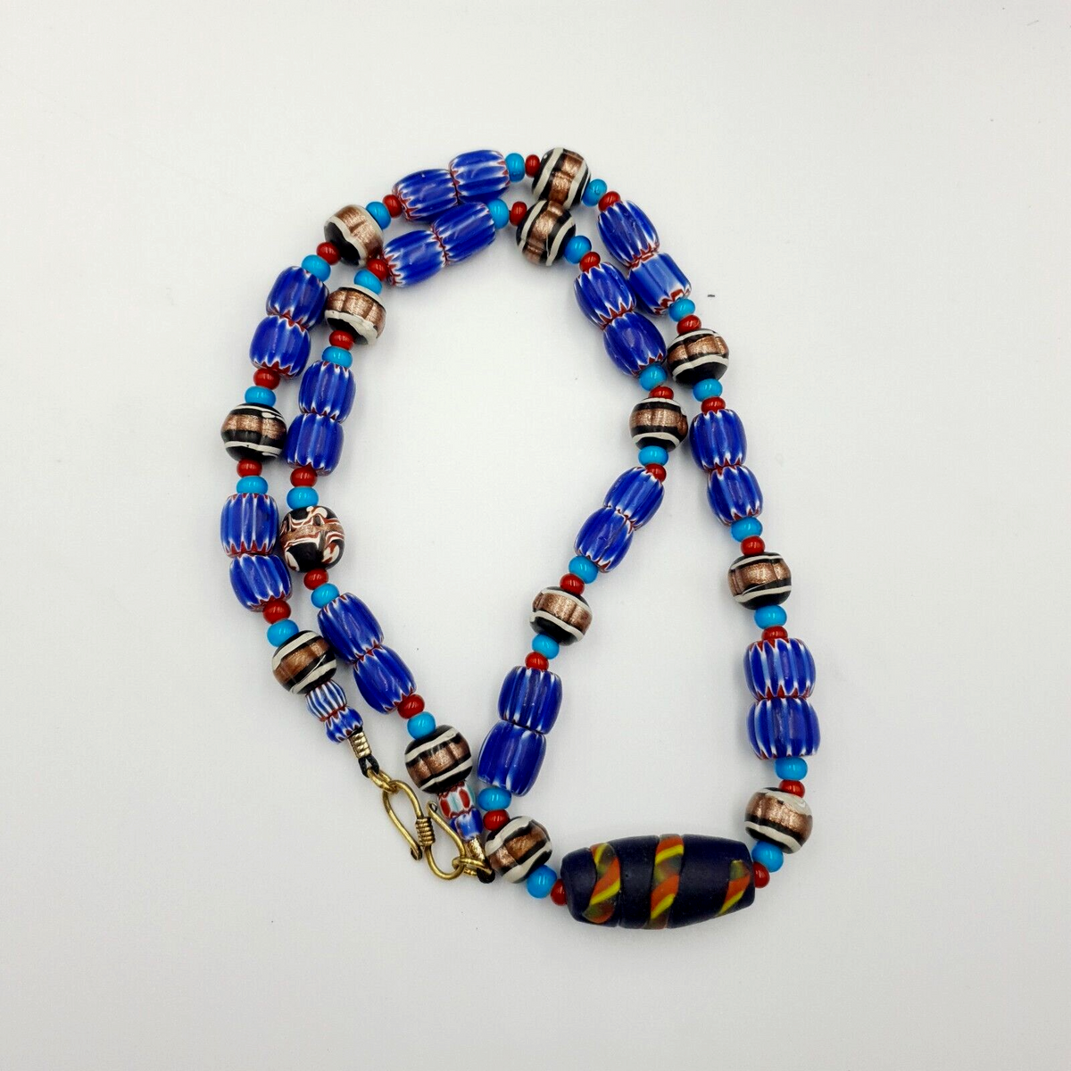 Antique white heart Venetian Style Blue Chevron Glass Beads necklace N9-5