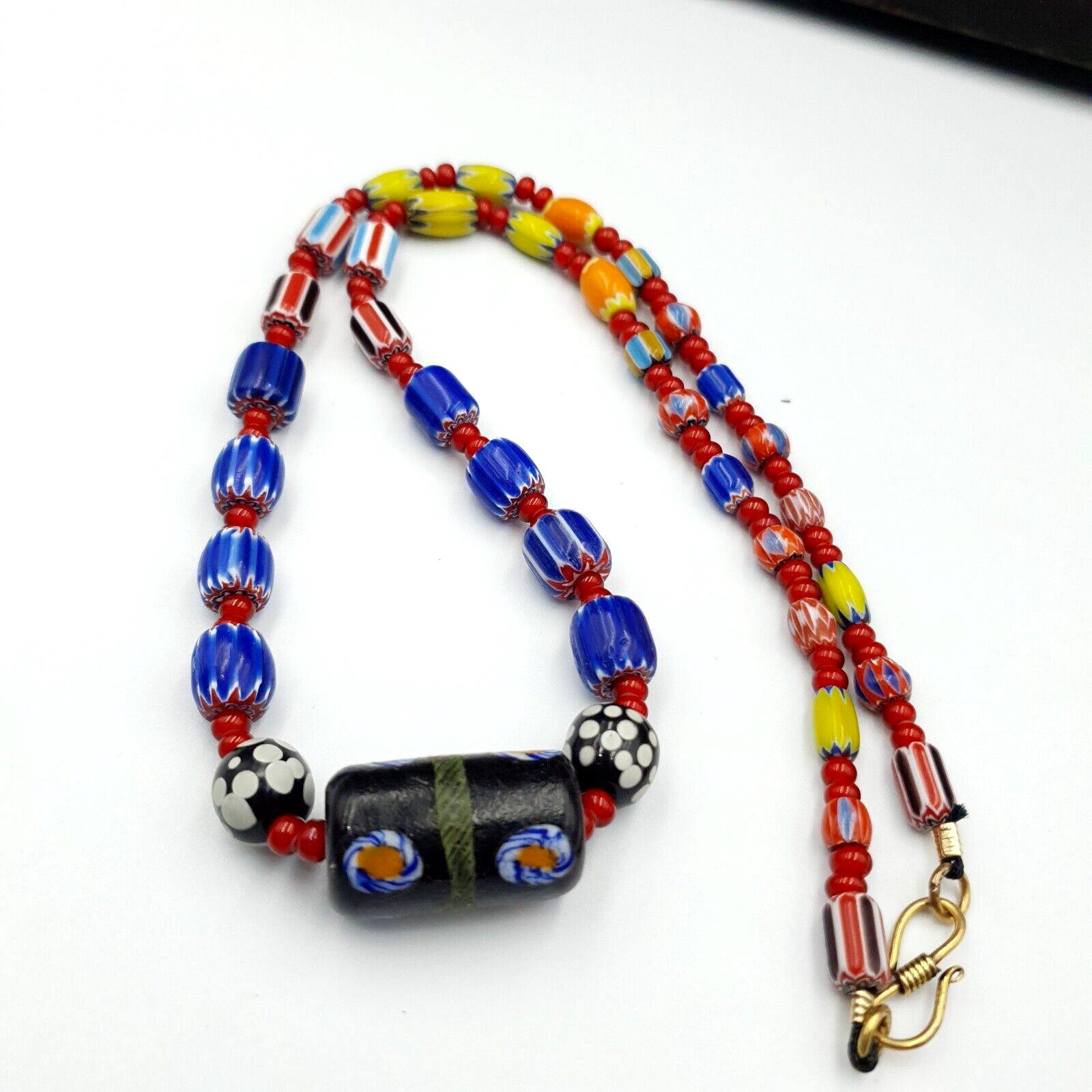 Antique white heart Venetian Style Blue Chevron Glass Beads necklace N9-6