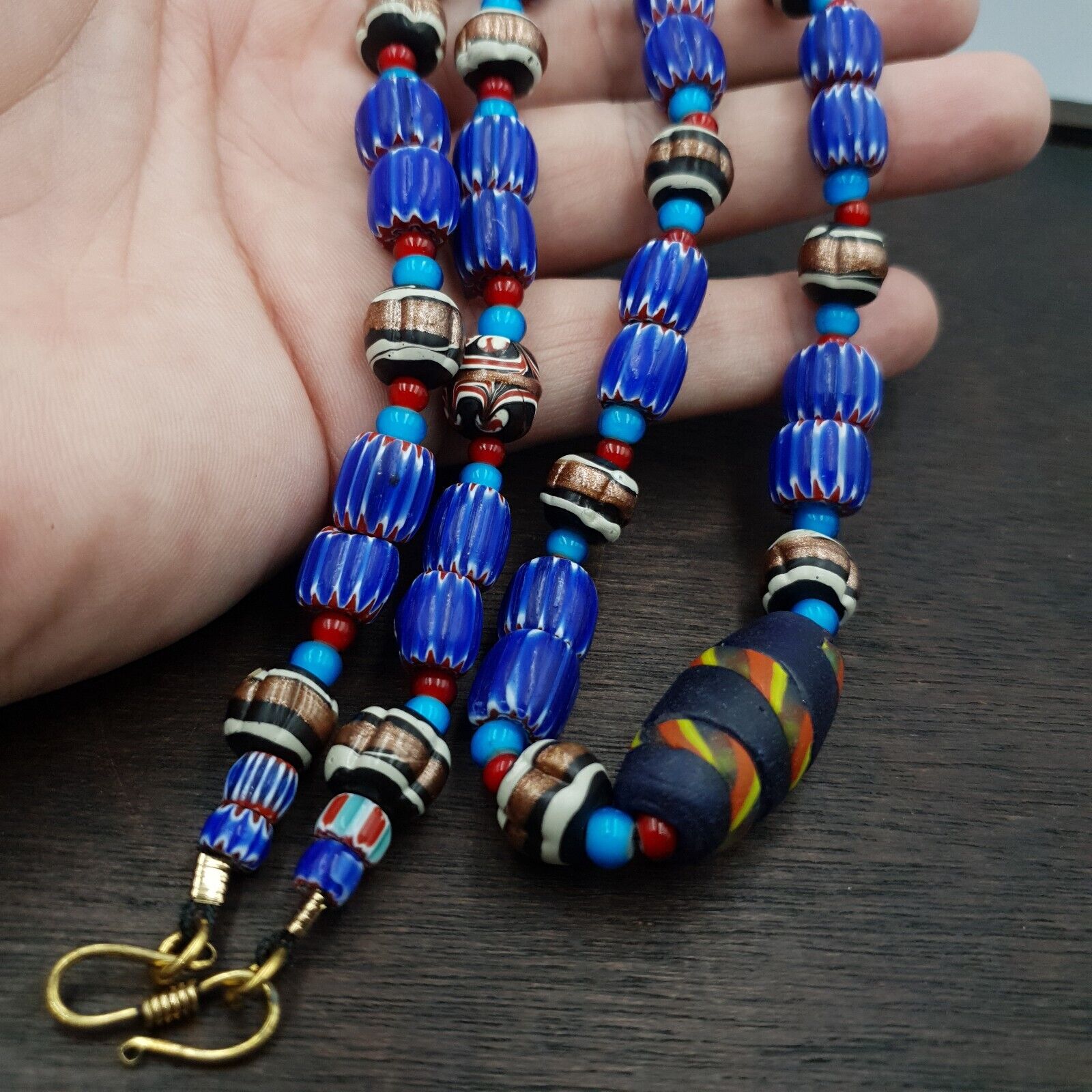 Antique white heart Venetian Style Blue Chevron Glass Beads necklace N9-5