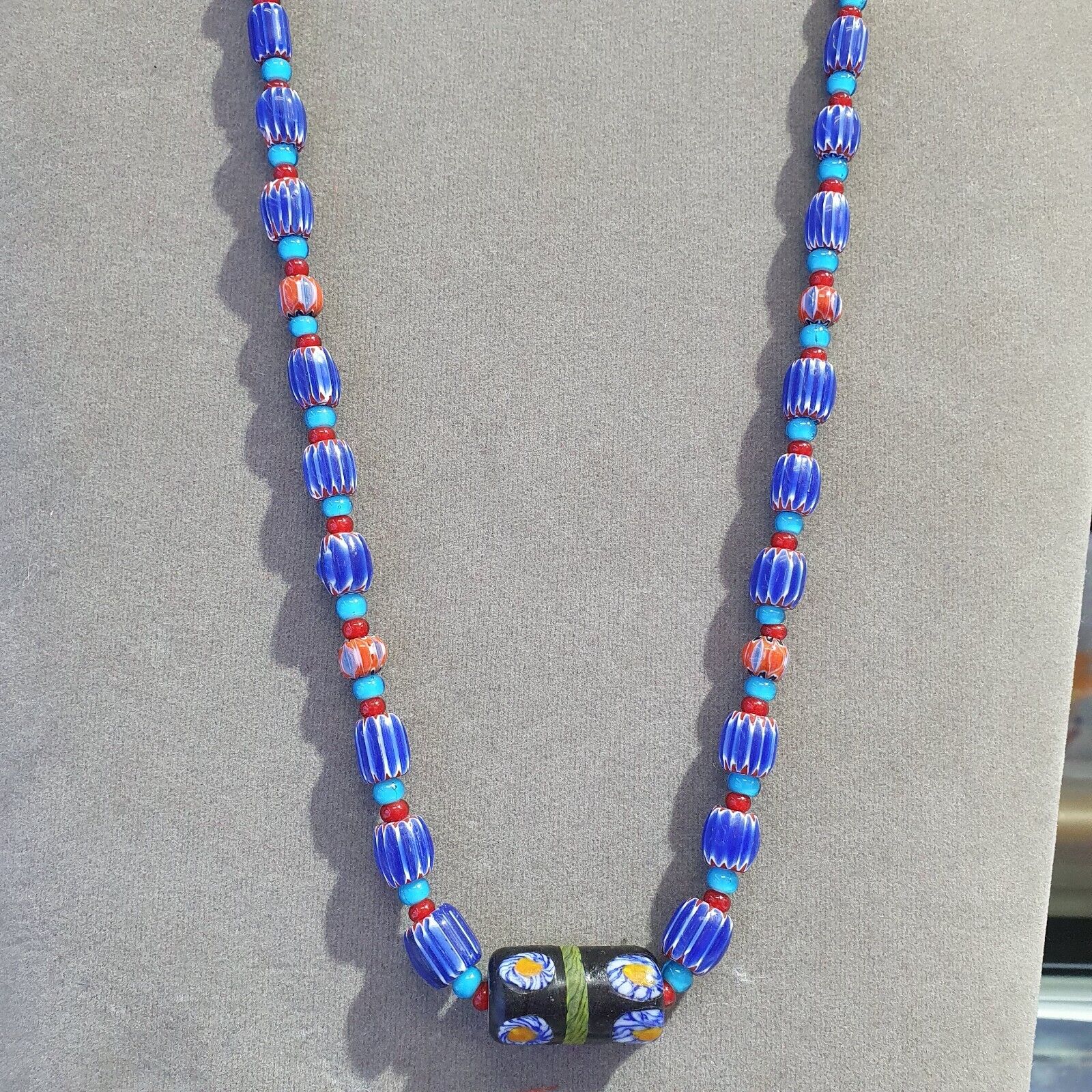 Antique white heart Venetian Style Blue Chevron Glass Beads necklace N9-1
