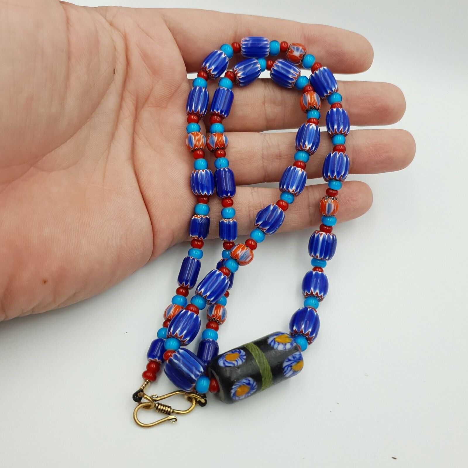 Antique white heart Venetian Style Blue Chevron Glass Beads necklace N9-1