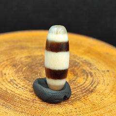 Antique Old Tibetan 2 Lines Eyes Agate stone Dzi Bead Amulet HDQ-9-3