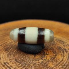 Antique Old Tibetan 2 Lines Eyes Agate stone Dzi Bead Amulet HDQ-9-3