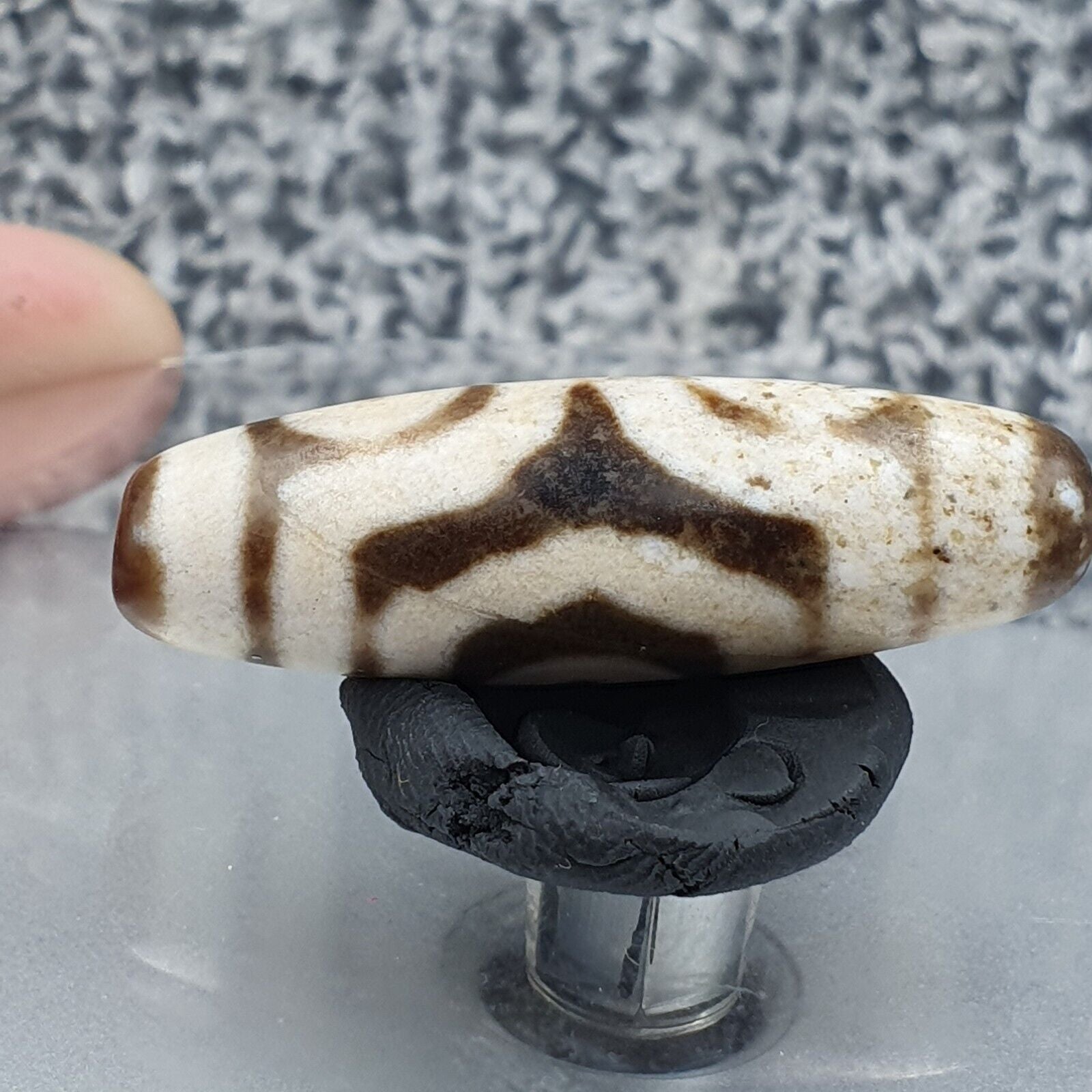 Eye BEADS Tibetan dzi bead old amulet Agate Tibet gzi pendant