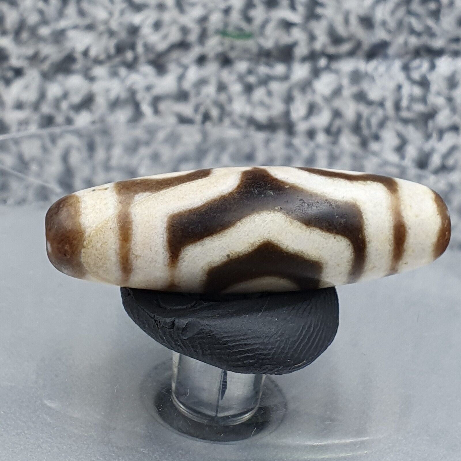 Eye BEADS Tibetan dzi bead old amulet Agate Tibet gzi pendant