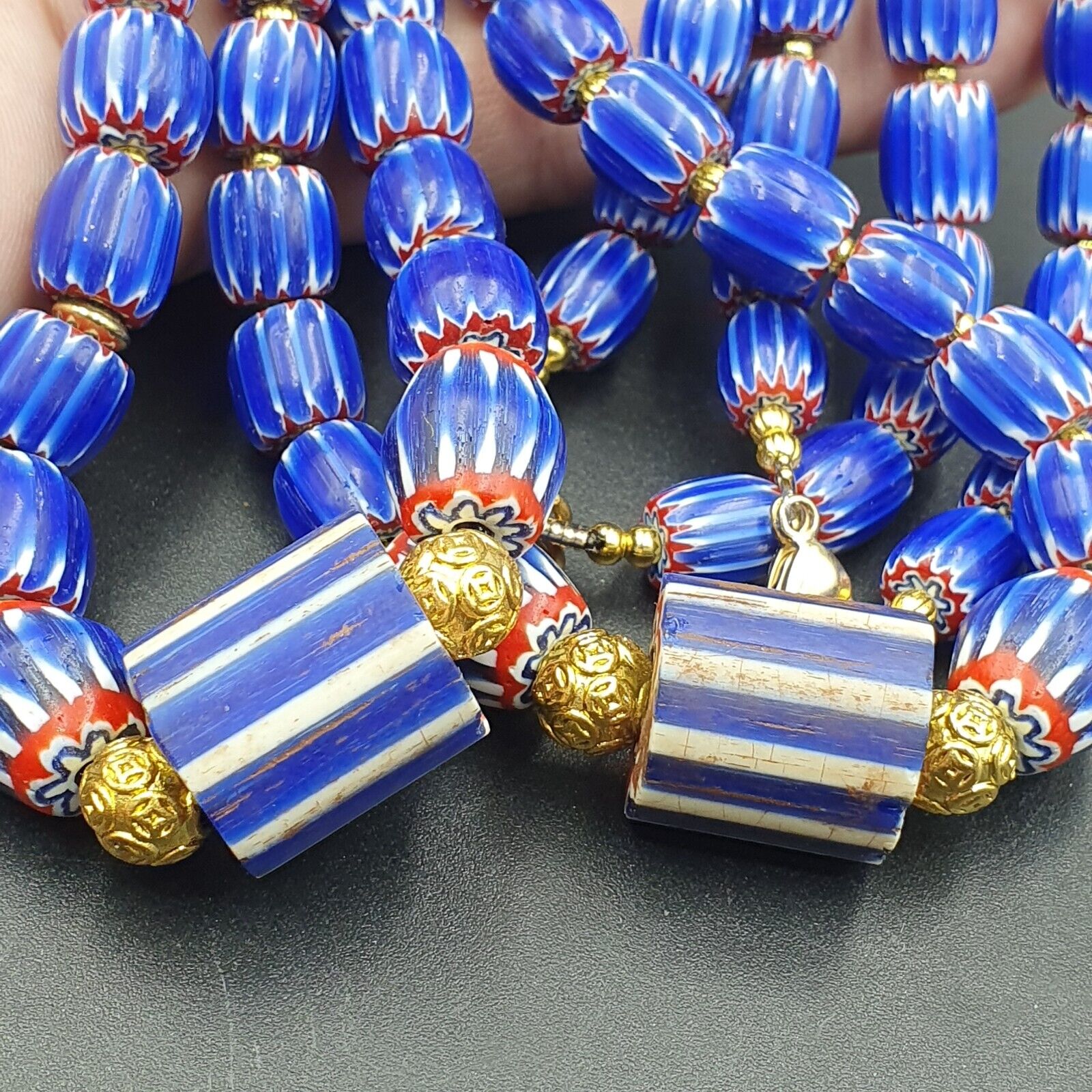 Vintage Chevron and White Heart Venetian Multilayers Glass Beads Necklace N-155