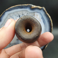 Antique Black Magnetic Stone mysterious animal carving Stone Bead Amulet MG-9-1