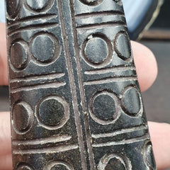 Antique Black Magnetic Stone mysterious animal carving Stone Bead Amulet MG-9-3