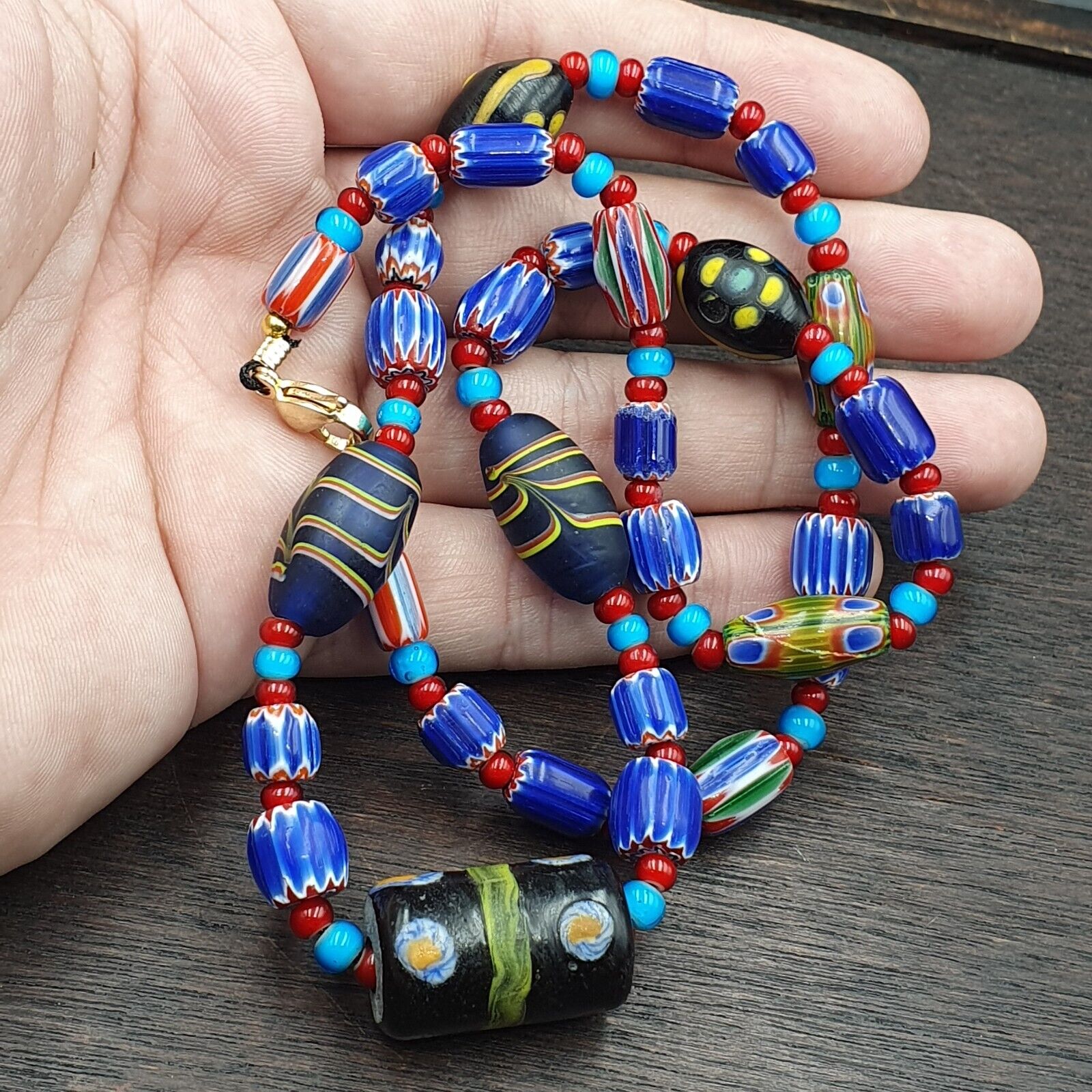 N97 Blue Chevron and White Heart Venetian Beads African Glass Beads Necklace