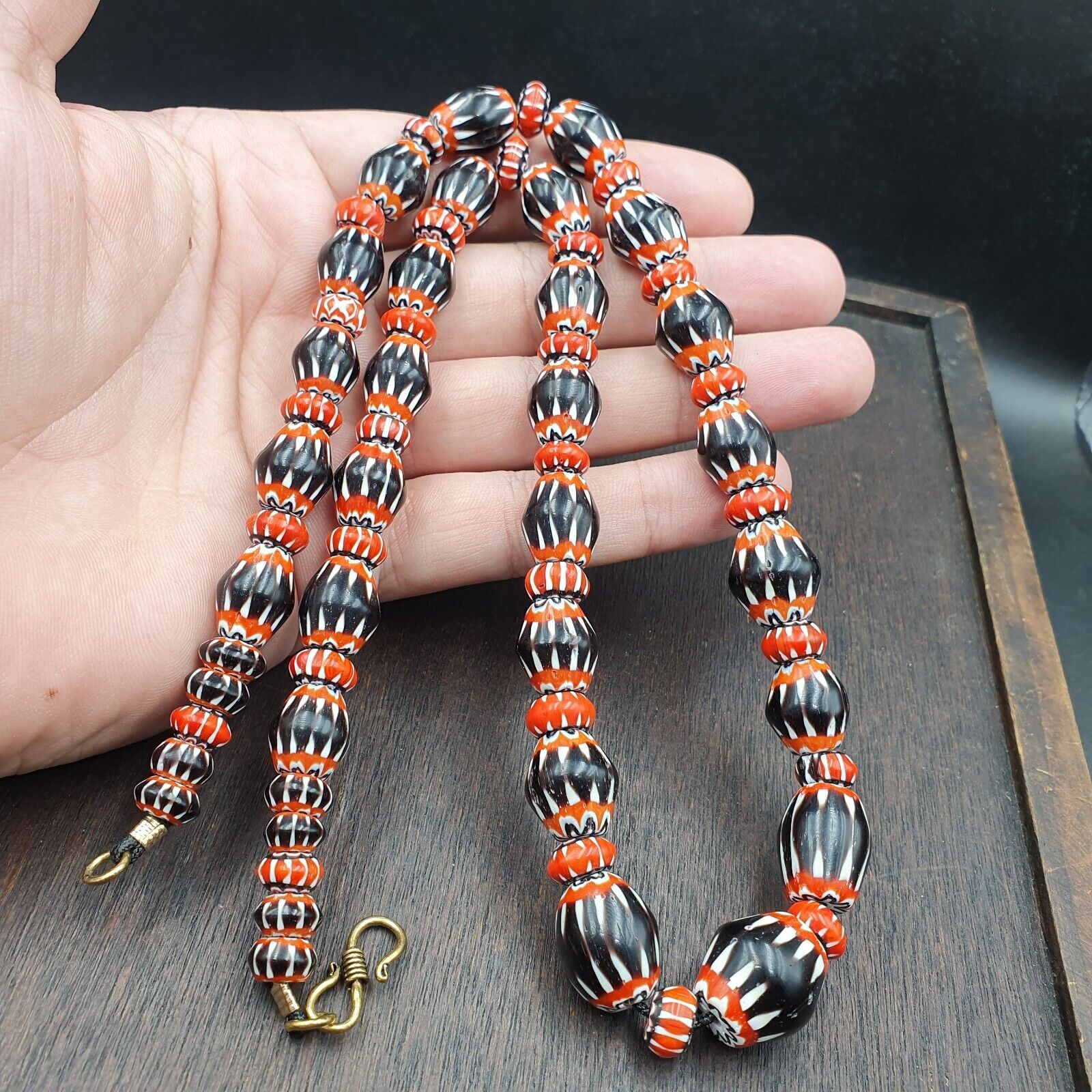 Vintage Black Chevron Venetian Style Multilayers Glass Beads Necklace CHB-1