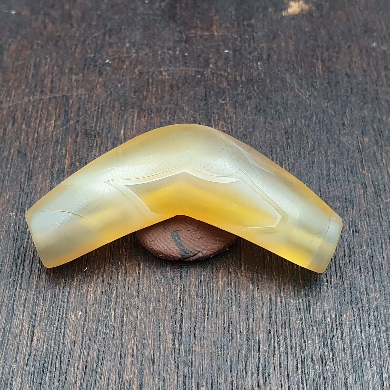 Antique Yemeni Old Crystal Agate Middle Eastern yellow Agate Bead -Y1