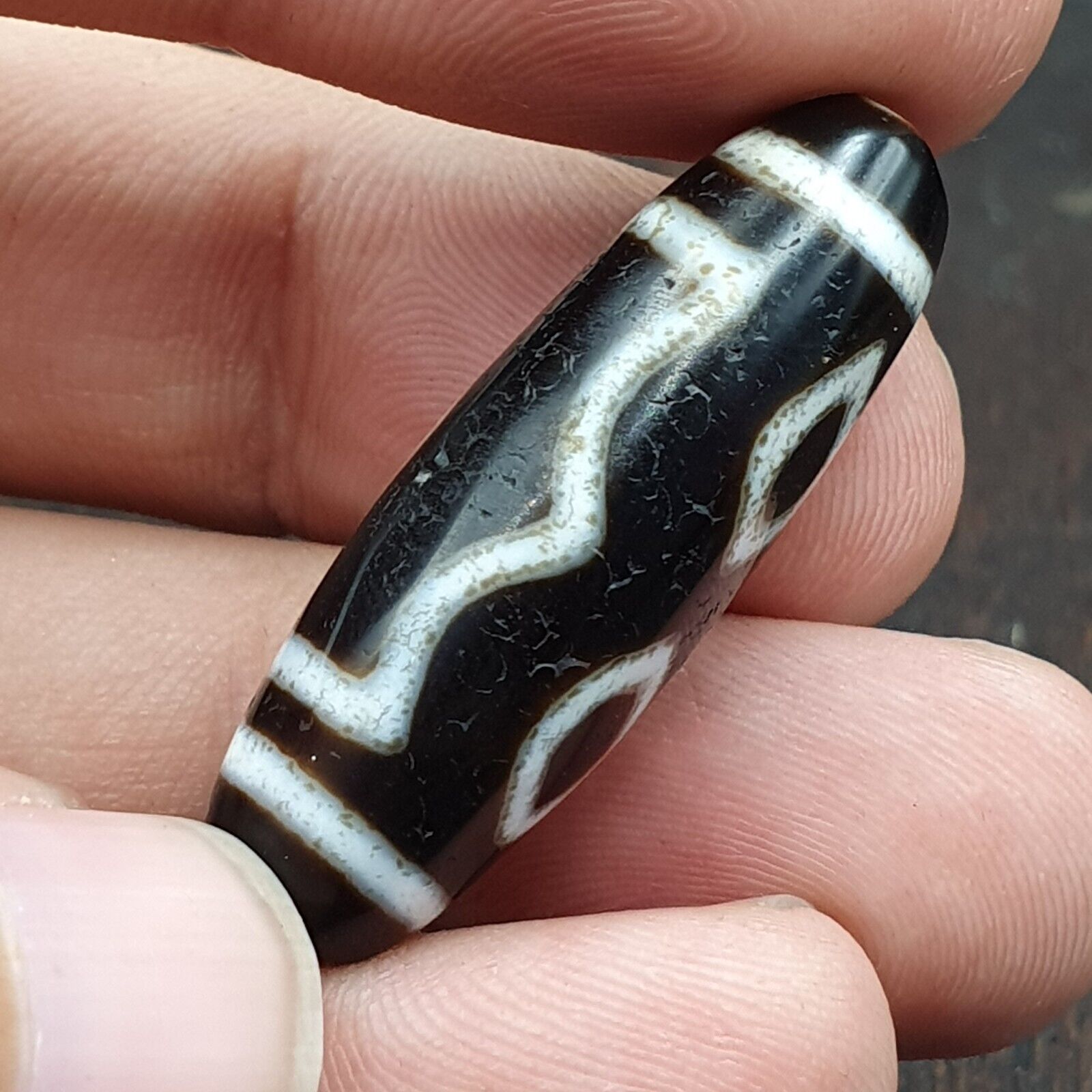 Old Indo Tibetan Agate 3 Diamond Eyes lines Agate stone Dzi Bead Amulet