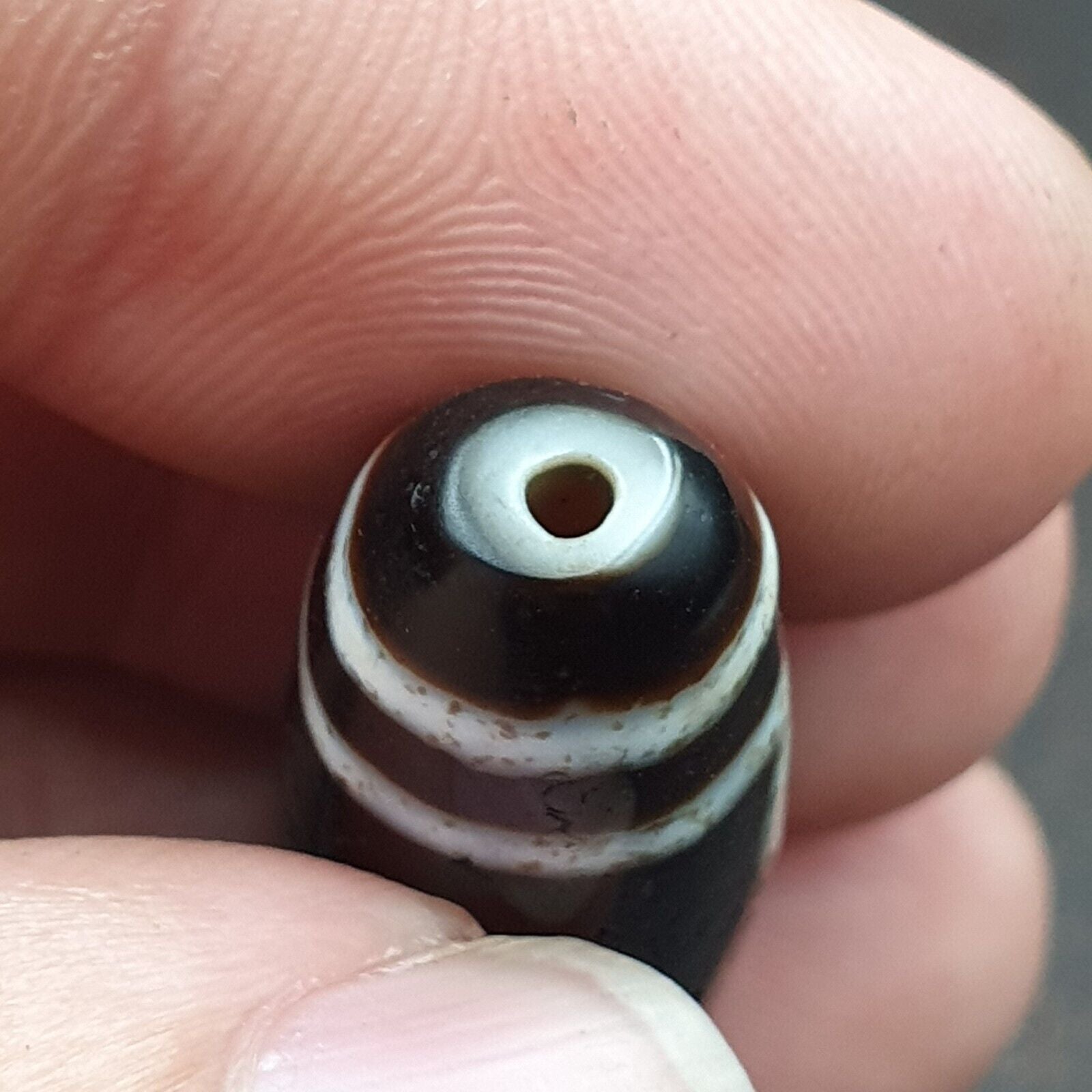 Old Indo Tibetan Agate 3 Diamond Eyes lines Agate stone Dzi Bead Amulet