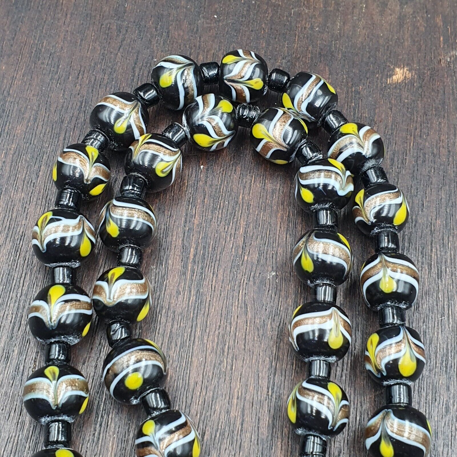 Vintage Venetian Style Wedding Cake Glass Beads Necklace 12mm WDK-1