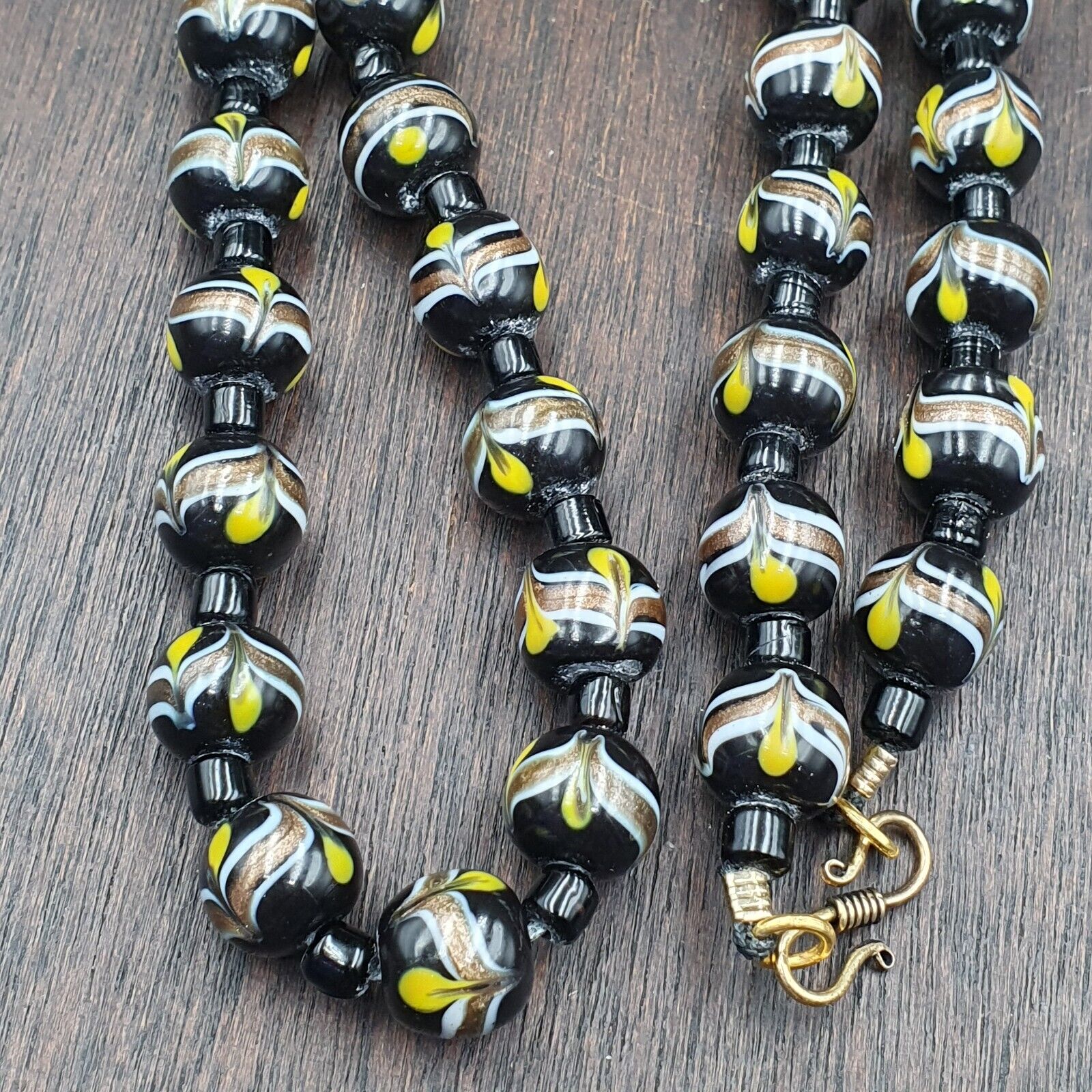 Vintage Venetian Style Wedding Cake Glass Beads Necklace 12mm WDK-1