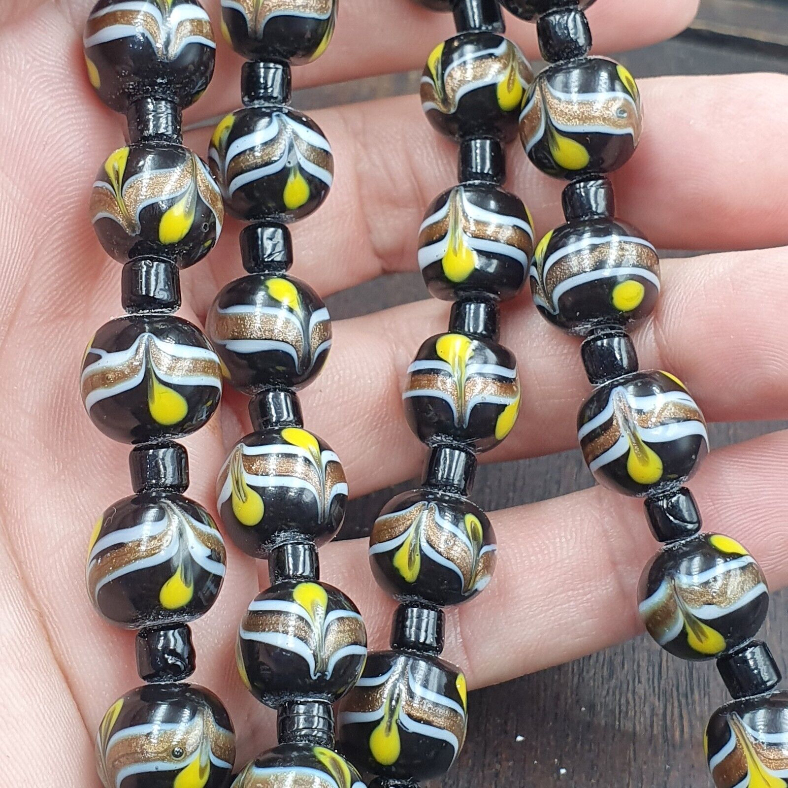 Vintage Venetian Style Wedding Cake Glass Beads Necklace 12mm WDK-1