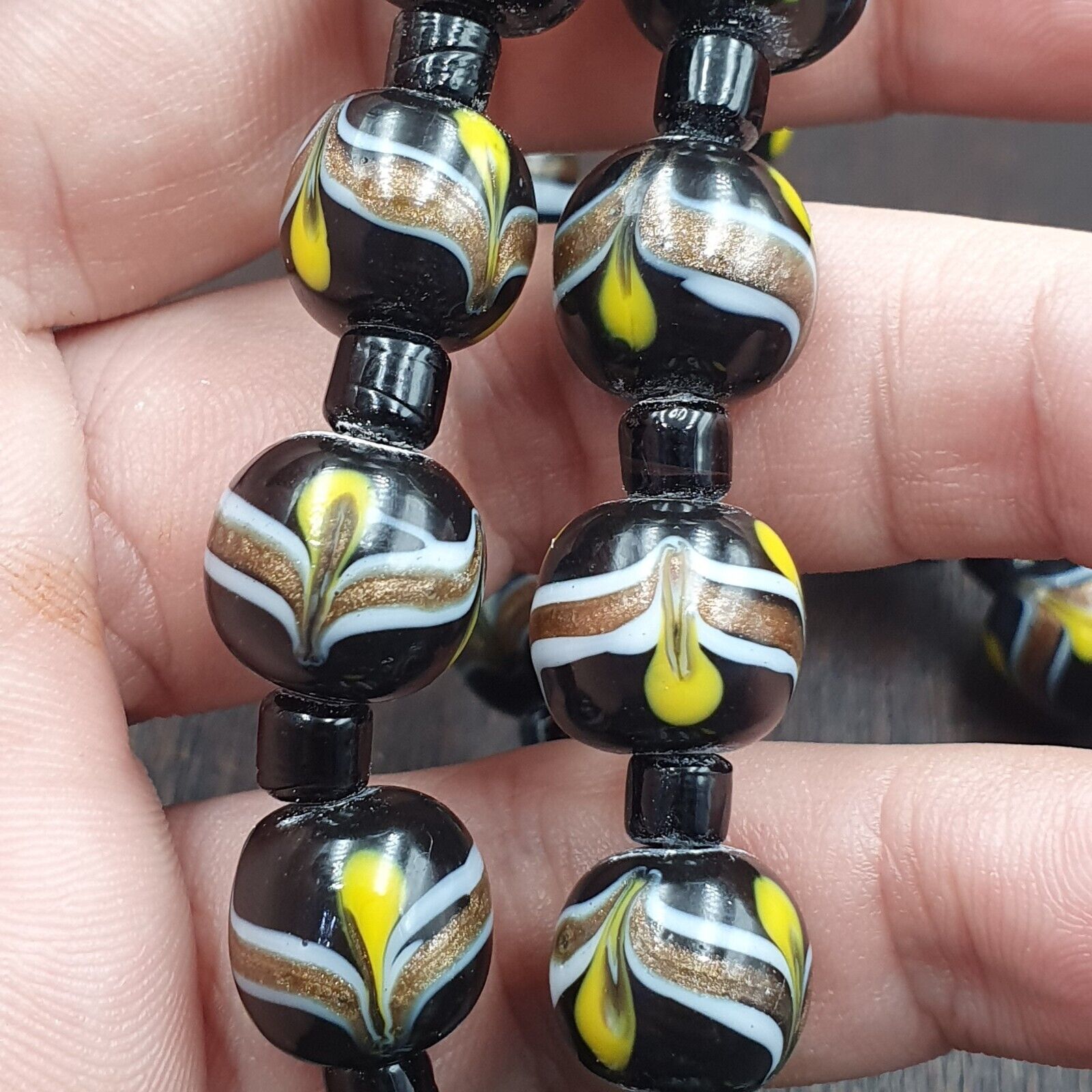 Vintage Venetian Style Wedding Cake Glass Beads Necklace 12mm WDK-1