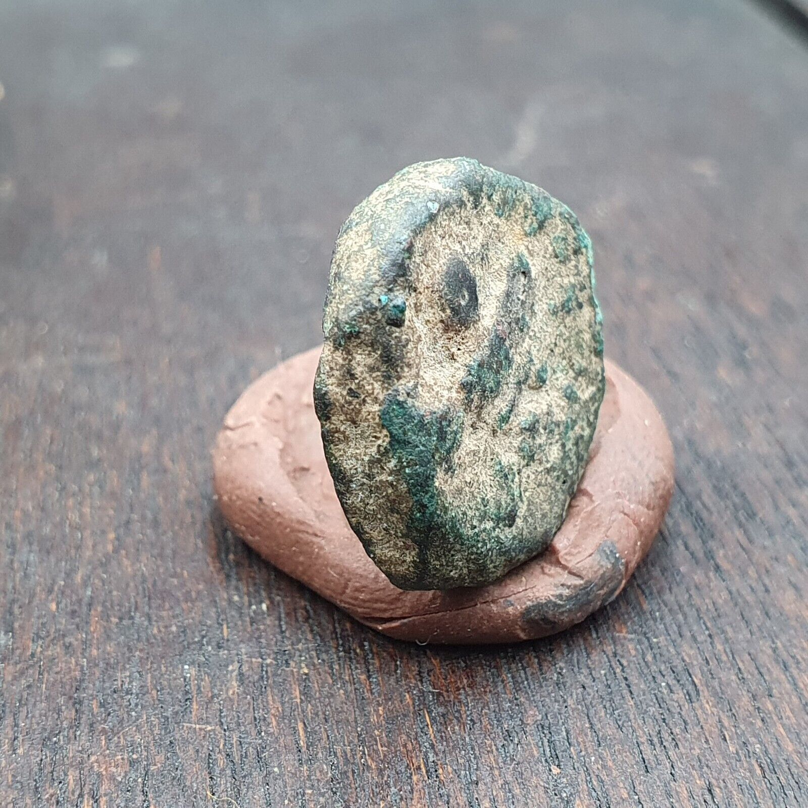 ANCIENT GREEK ROMAN BYZANTINE KUSHAN Coin Green Patina coin CN-8y