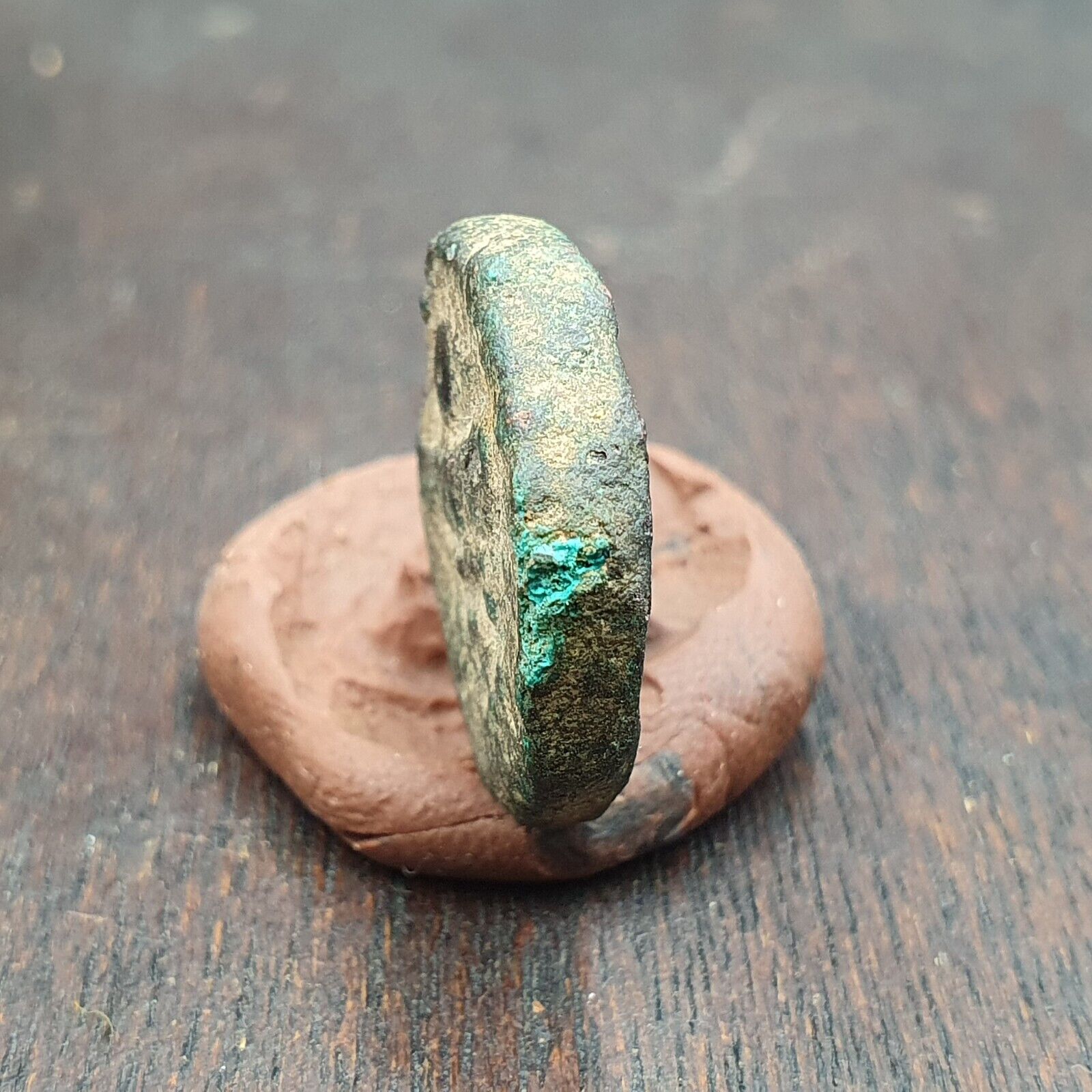 ANCIENT GREEK ROMAN BYZANTINE KUSHAN Coin Green Patina coin CN-8y