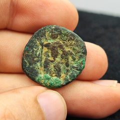 Ancient Antique Rare Indo Greco Greek Kushan Bronze Coin (155-189AD) C-1Y