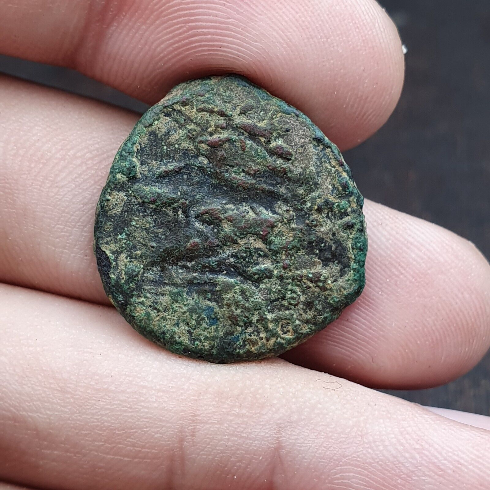 ANCIENT GREEK ROMAN BYZANTINE KUSHAN Coin Green Patina coin CN-7y