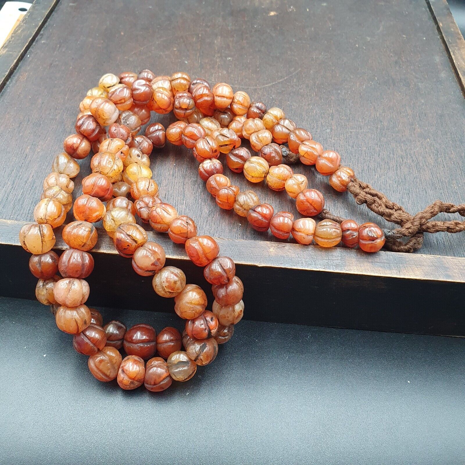 2 Vintage Himalayan Tibetan Carnelian Carved Agate Melon Shape Beads Necklace