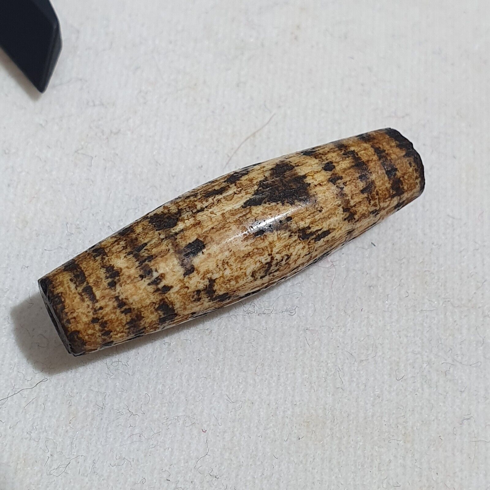 Antique INDO TIBETAN SAMON PYU PUMTEK 3 Eyes BEAD 'DZI-LIKE' TUBE PMT-4Y
