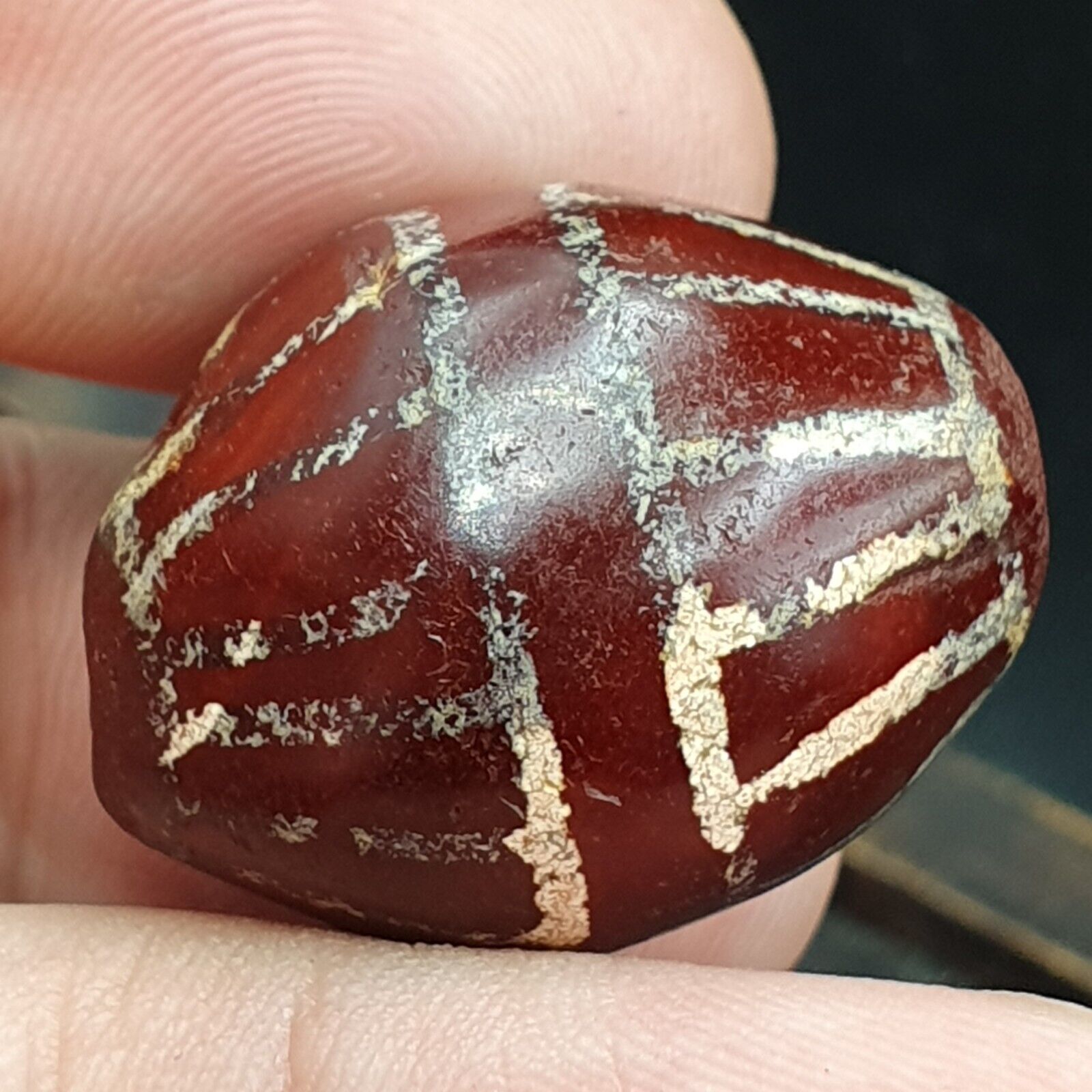 Exquisite Antique Tibetan Etched Agate Bead: A Rare Gem from the Past