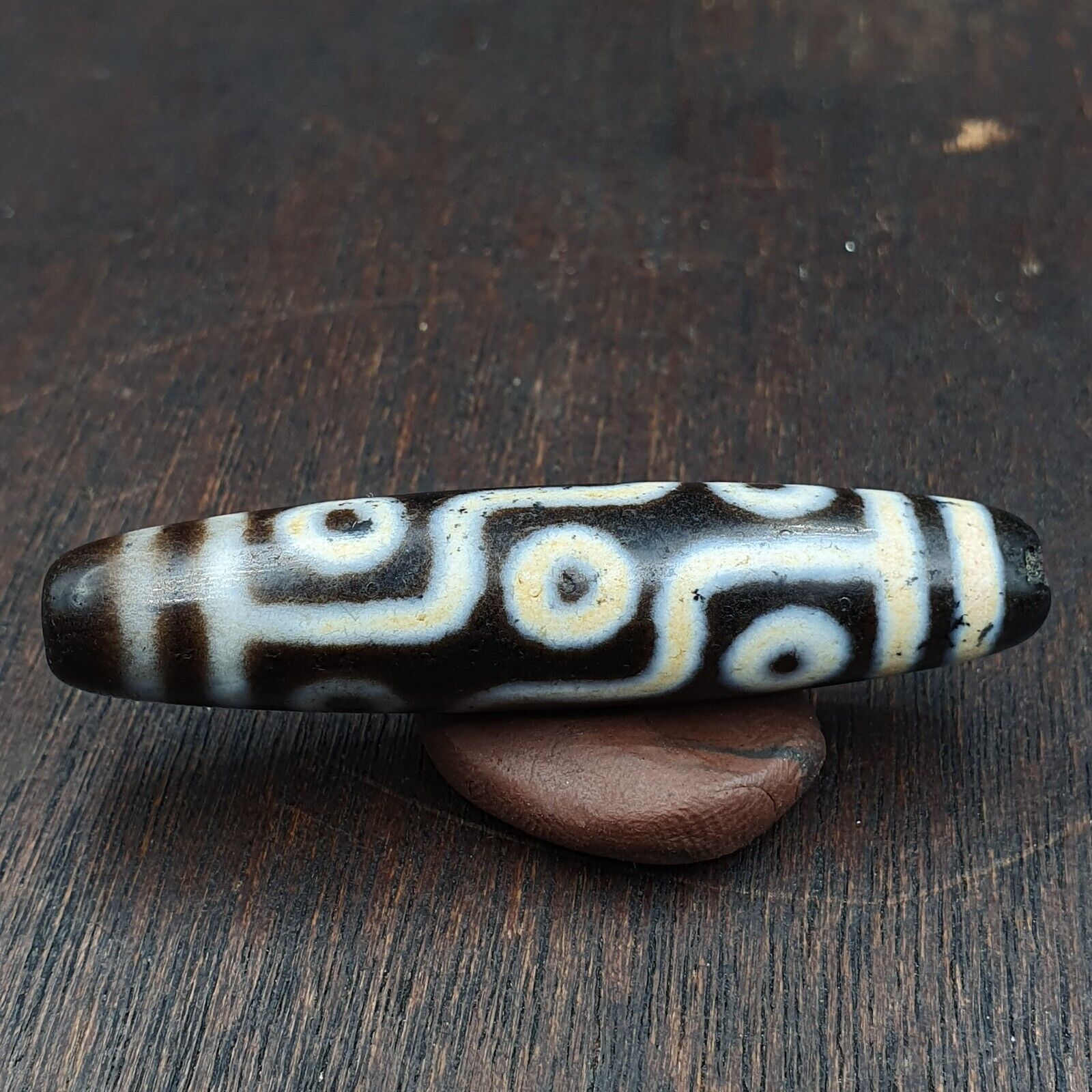 Tibetan Dzi Old White Grey Agate Bead " 9 Eyes " Amulet Pendant Necklace TBA-2