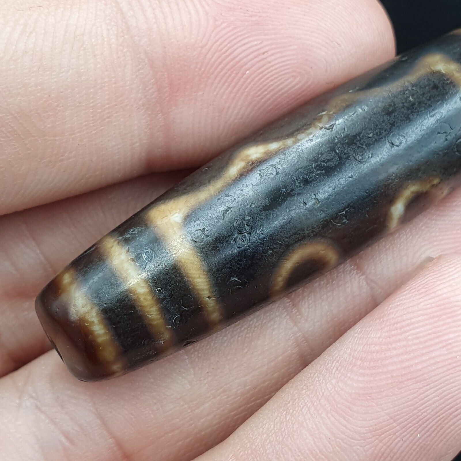 Old Indo Tibetan Agate 5 Eyes in 6 lines Agate stone Dzi Bead Amulet