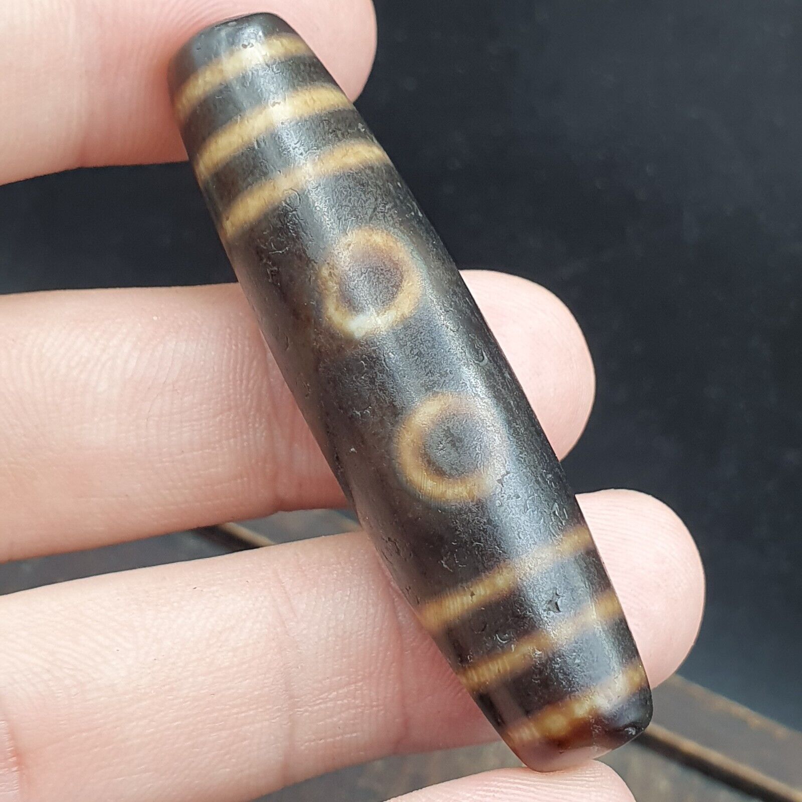 Old Indo Tibetan Agate 5 Eyes in 6 lines Agate stone Dzi Bead Amulet