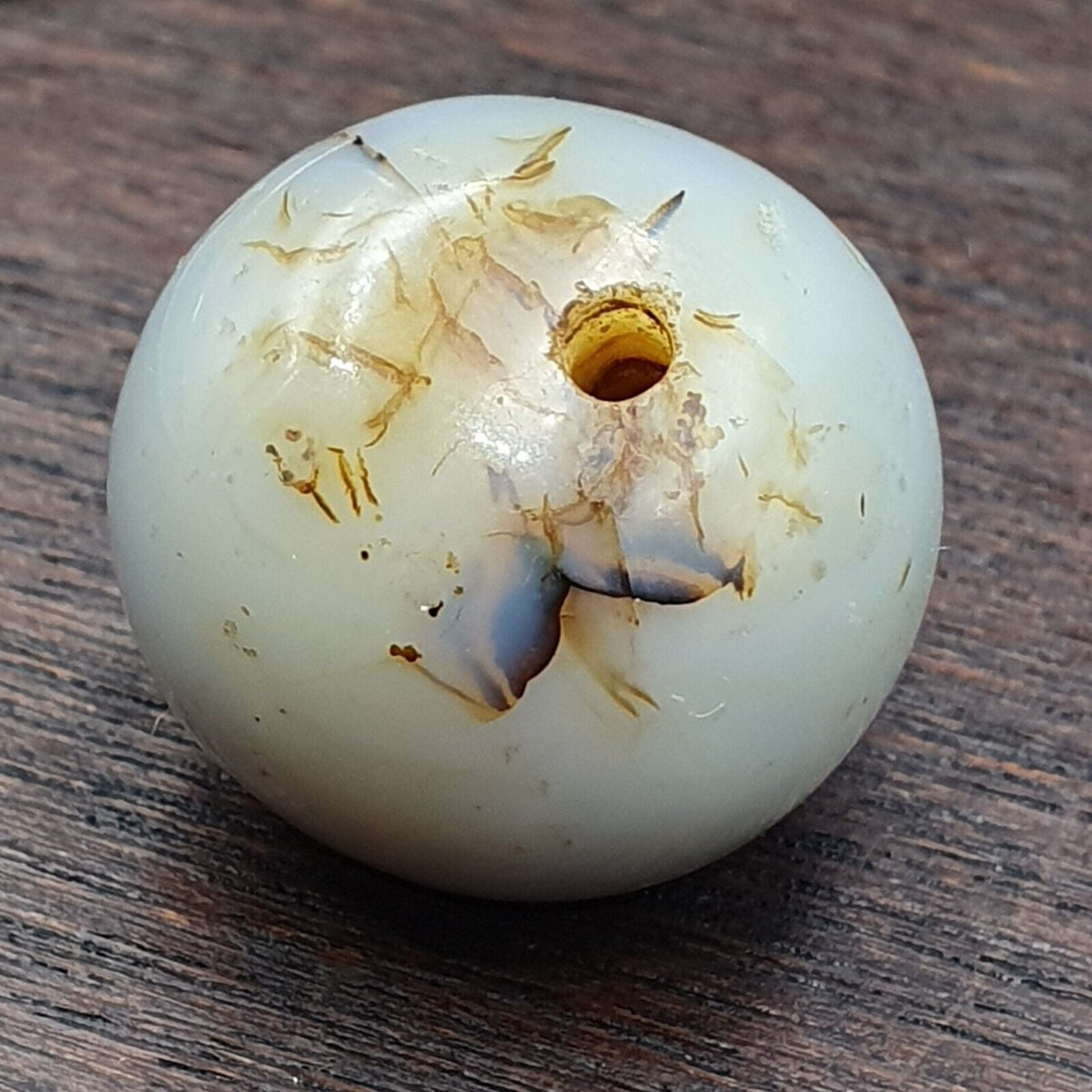 Antique Tibetan Gray Agate Bead: A Rare Gem from the Past 22x20 mm ET-8