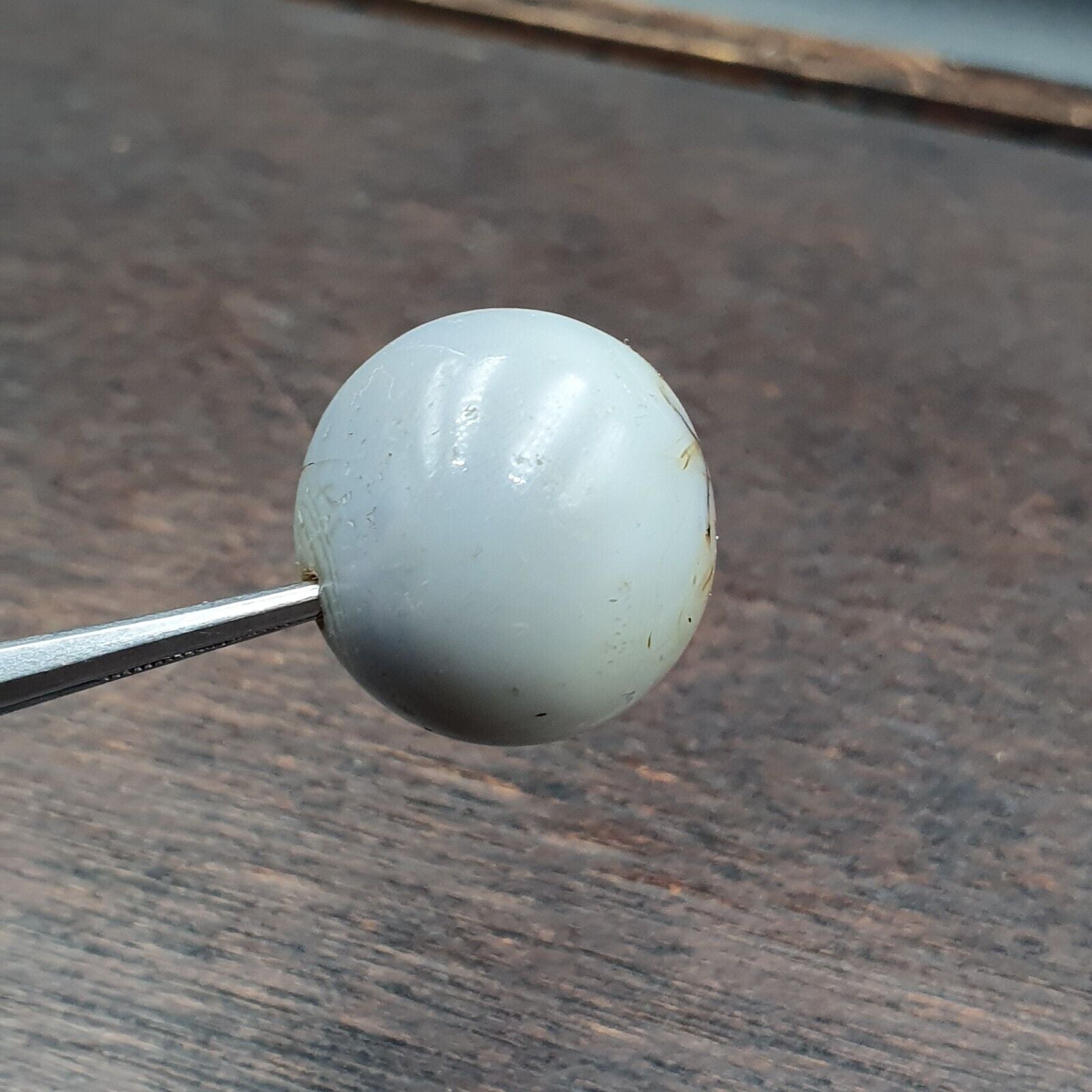 Antique Tibetan Gray Agate Bead: A Rare Gem from the Past 22x20 mm ET-8