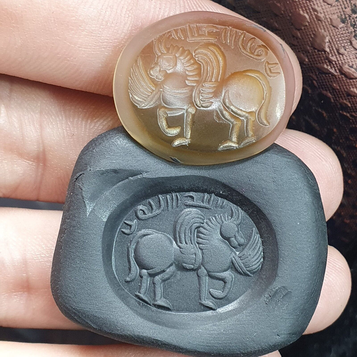 Antique AGATE SEAL BEAD Horse, Animals Intaglio Stamp Cabochon For Ring Pandent