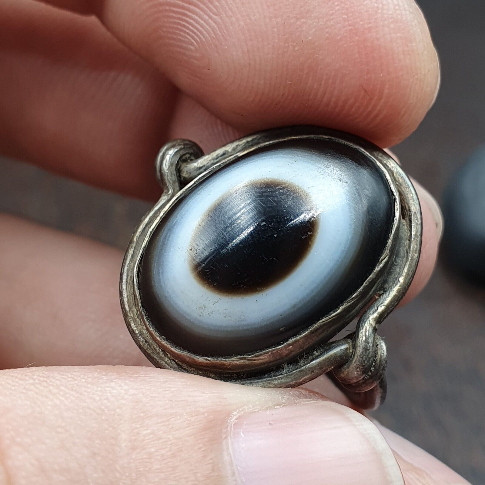 Antique Tibetan Luk Mik Eye Agate Stone 925 Sterling Silver Ring
