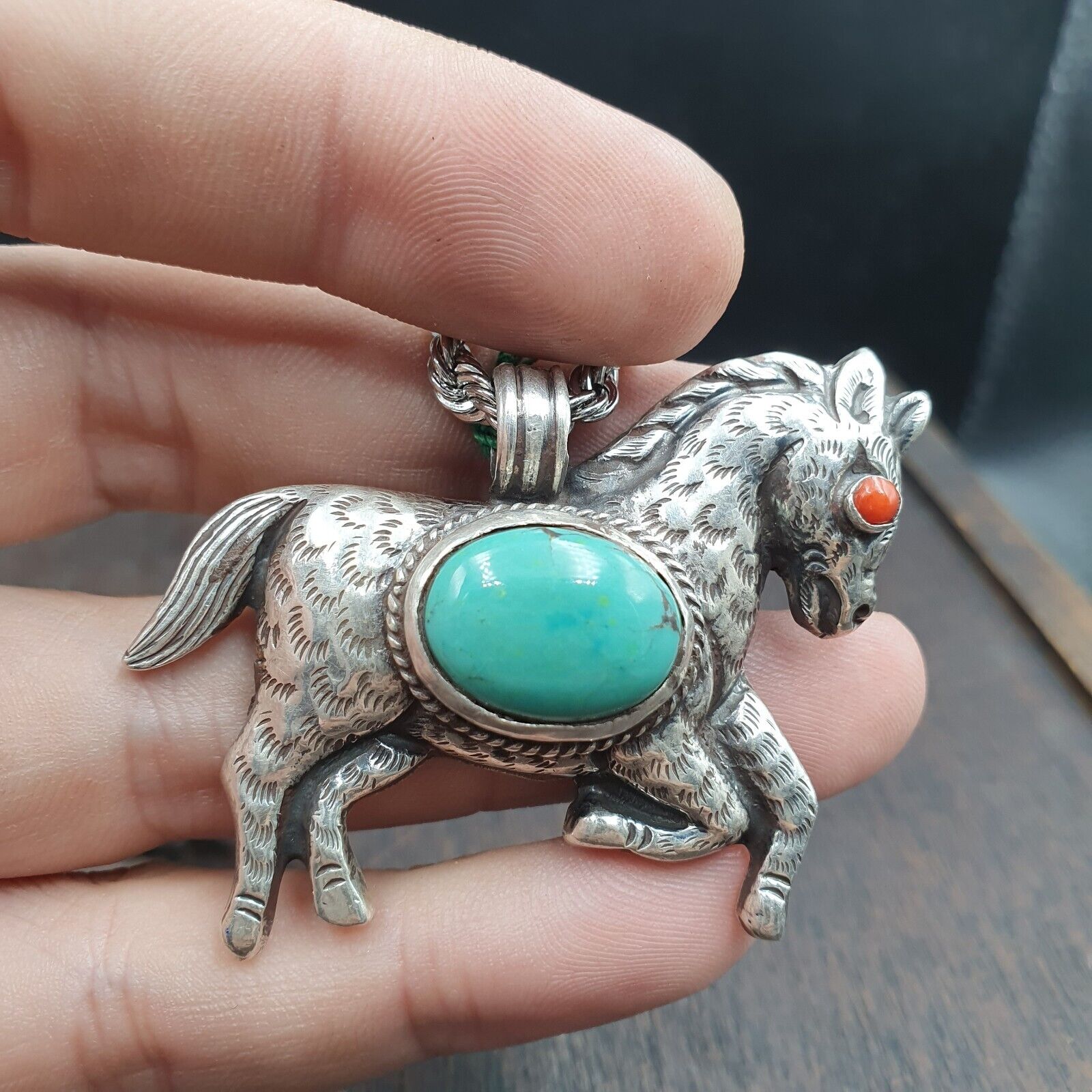 BIG MEN'S VINTAGE Natural Turquois 925 SILVER Horse Shape Pendant Necklace