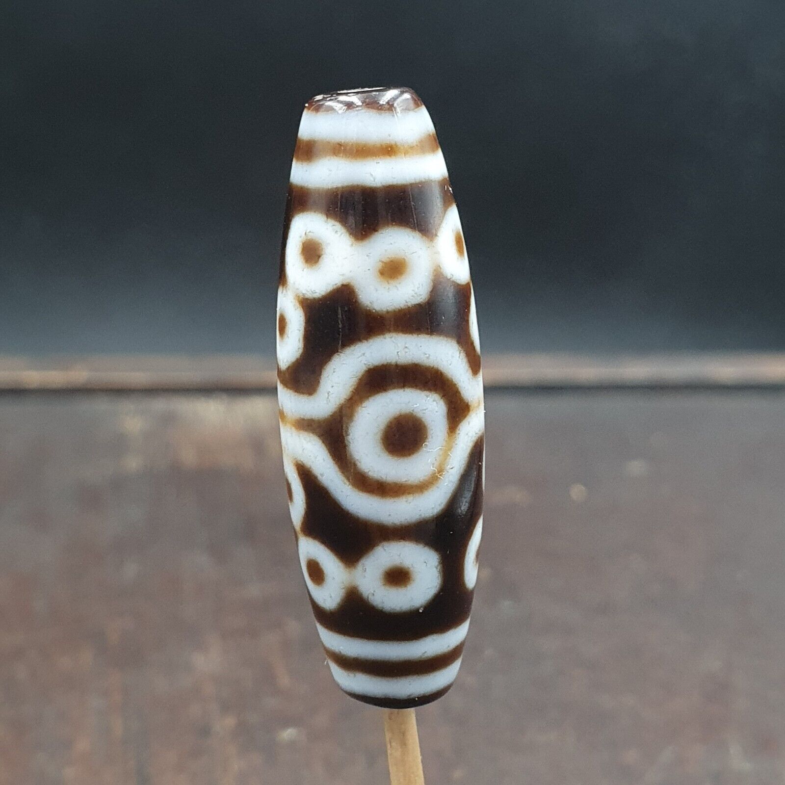 Vintage Old Himalayan Indo Tibetan 15 Eyes Agate Beads Unique pattern