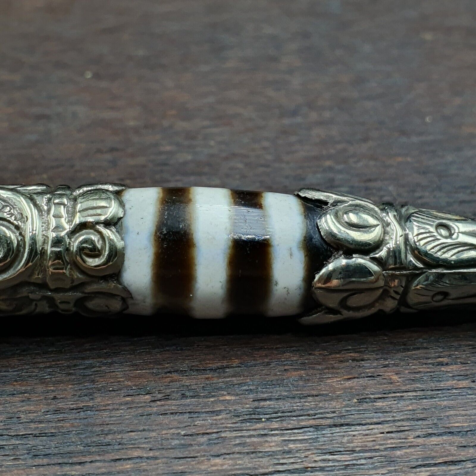 Rare 3 Stripes Tibetan Nepalese Agate bead dzi pendant Necklace TBN-2L