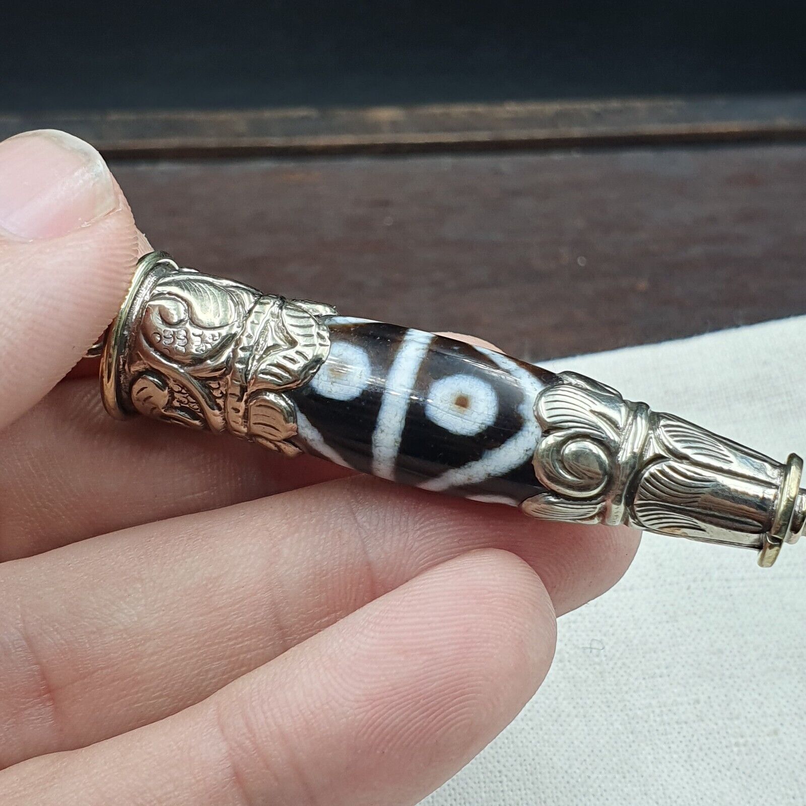 Rare 8 Eyes Tibetan Nepalese Agate bead dzi pendant Necklace TBN-8EY