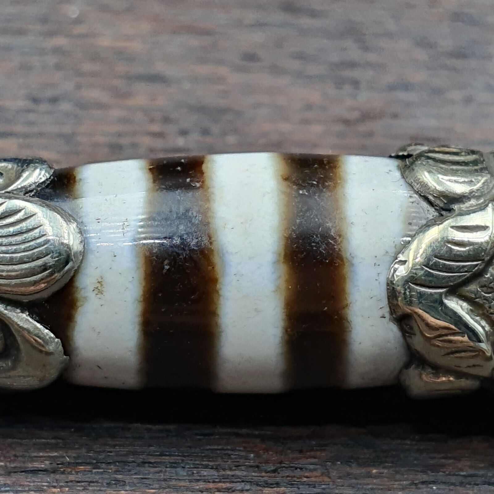 Rare 3 Stripes Tibetan Nepalese Agate bead dzi pendant Necklace TBN-2L