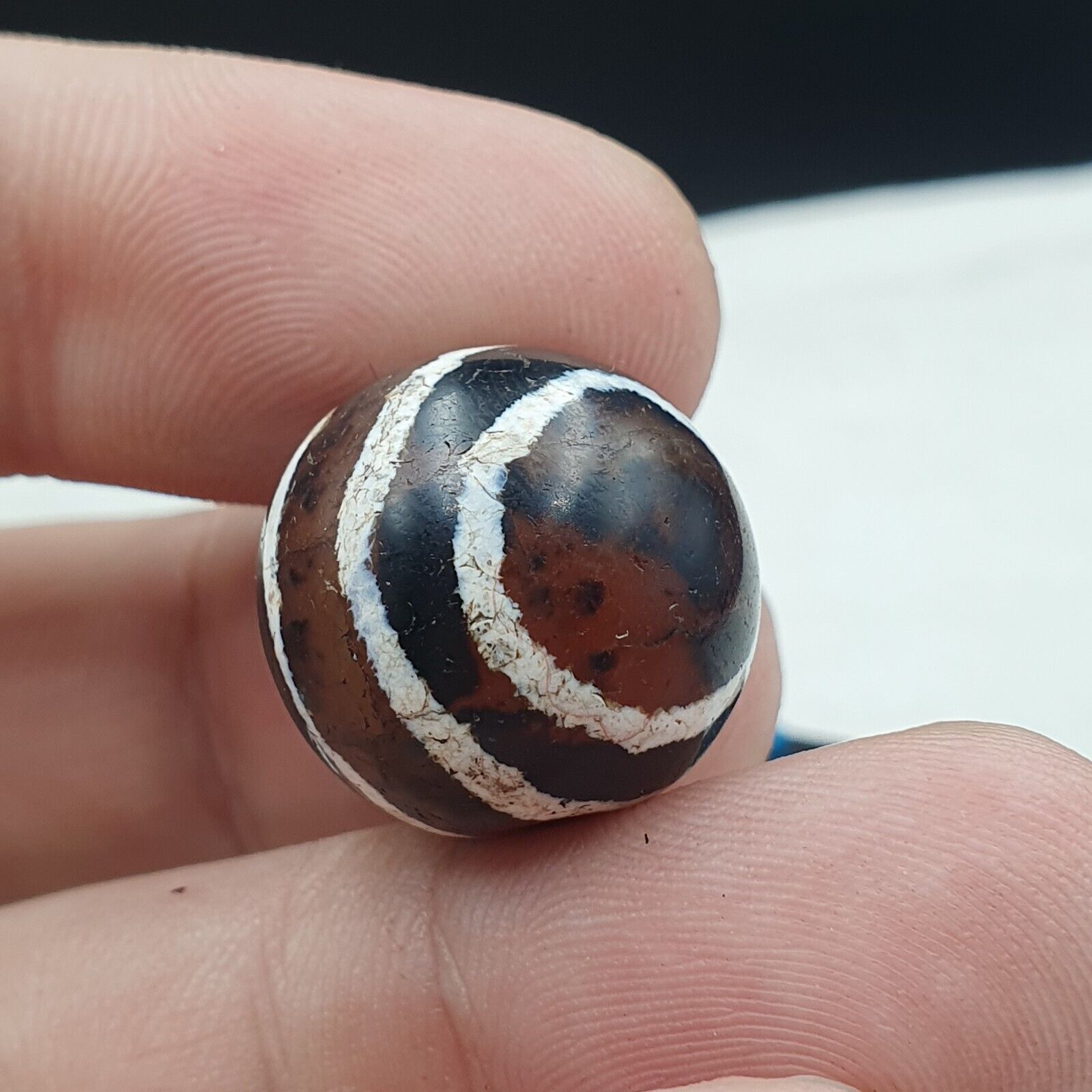 ETC-11-2 Antique Tibetan Etched Agate Bead Decorated Carnelian Beads