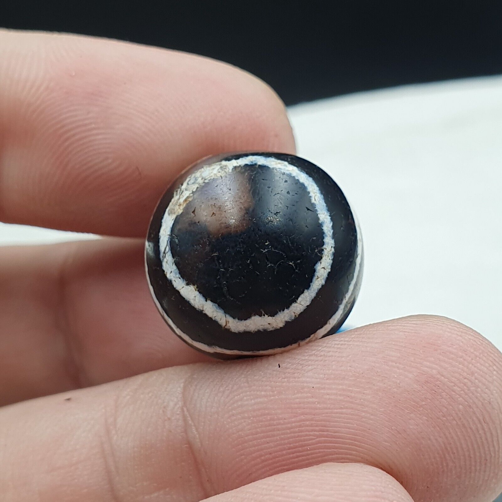 ETC-11-2 Antique Tibetan Etched Agate Bead Decorated Carnelian Beads