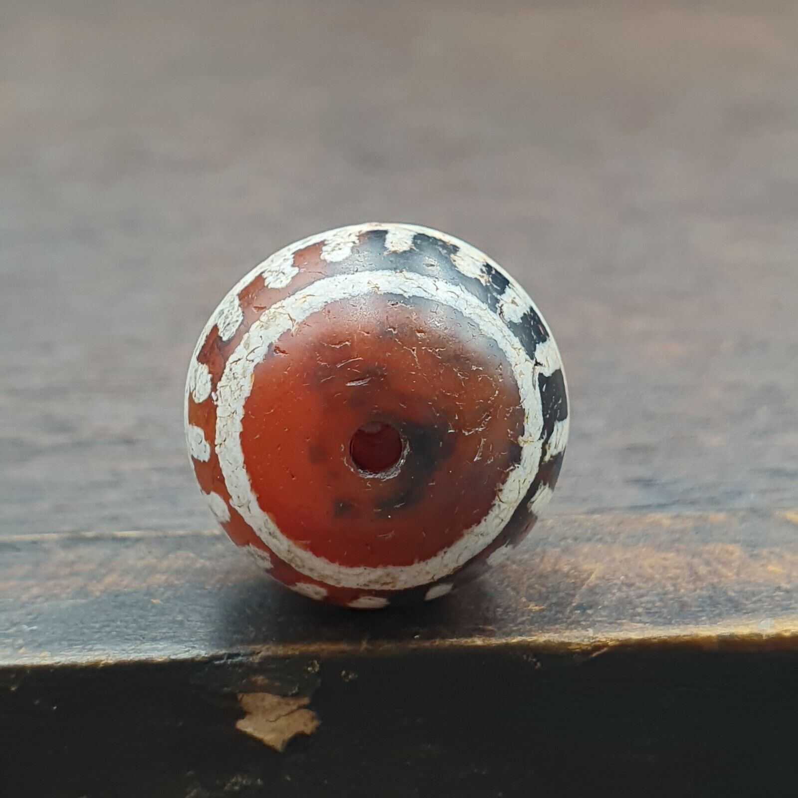 Antique Himalayan Indo Tibetan Etched Agate Bead 17mm ETC-11-3