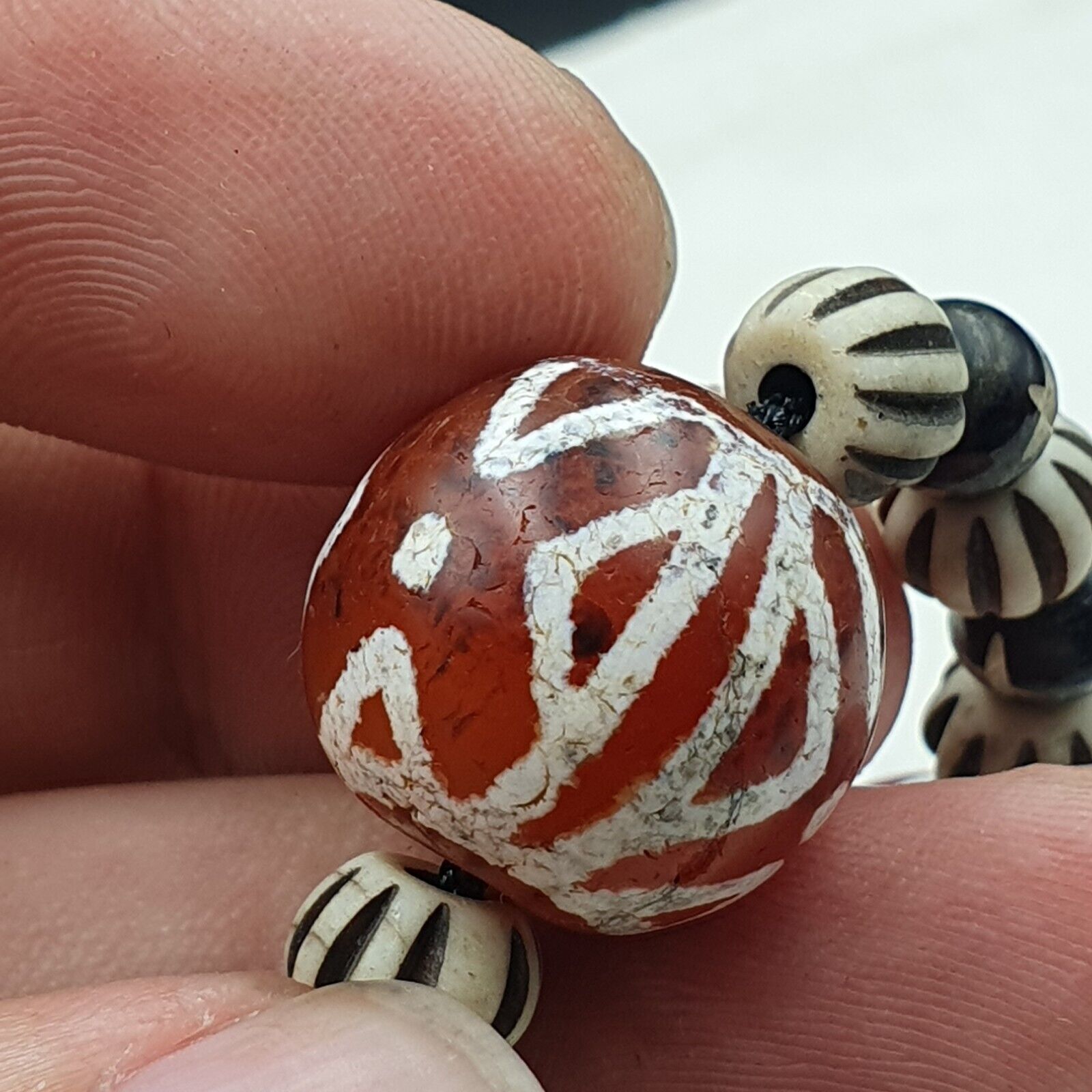 BEAUTIFUL LOT Antique Himalayan Indo Tibetan Etched Agate Beads lot Necklace