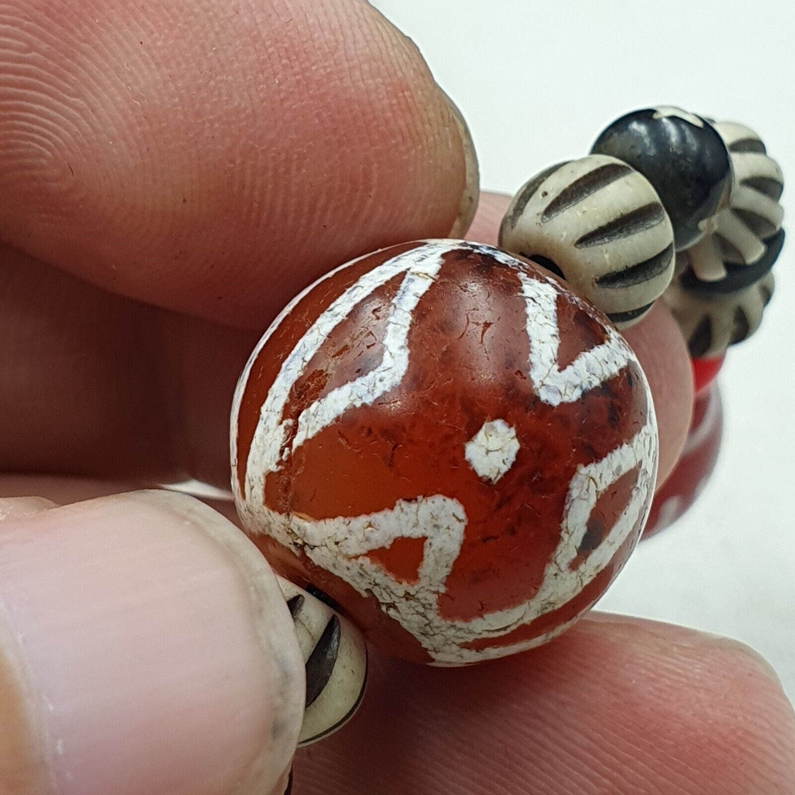 BEAUTIFUL LOT Antique Himalayan Indo Tibetan Etched Agate Beads lot Necklace