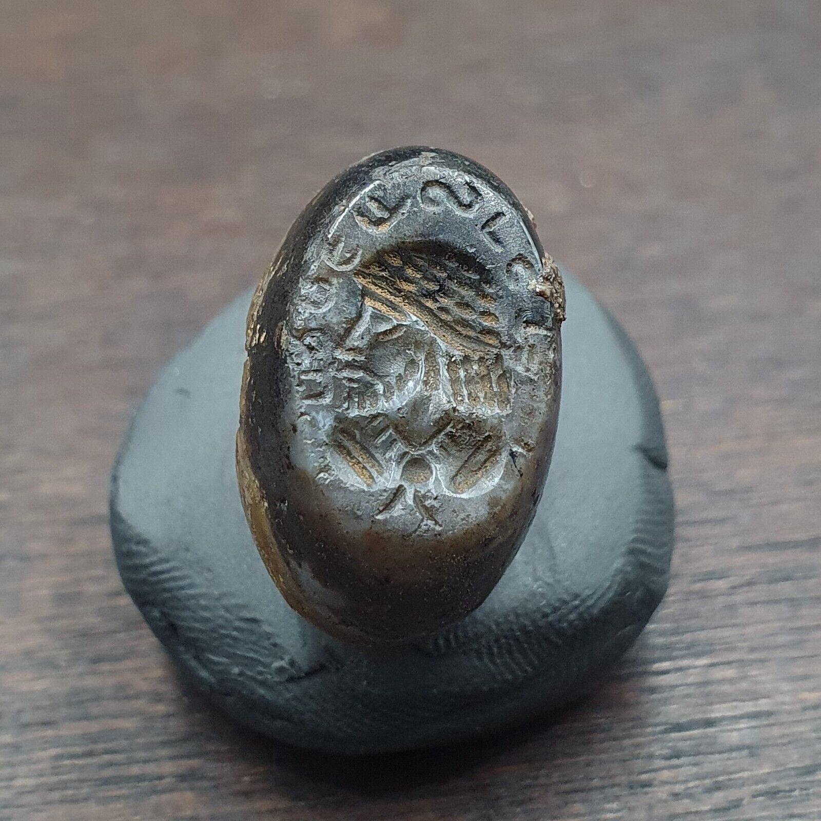 Unidentified King Face Ancient Agate Stamp Seal Very rare Bead.