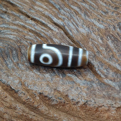 Vintage Old Tibetan 2 eyes in eye Dzi Bead Amulet  circle Eyes